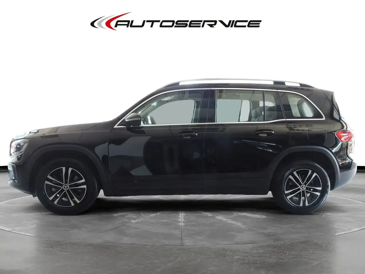 Mercedes-Benz GLB 2026