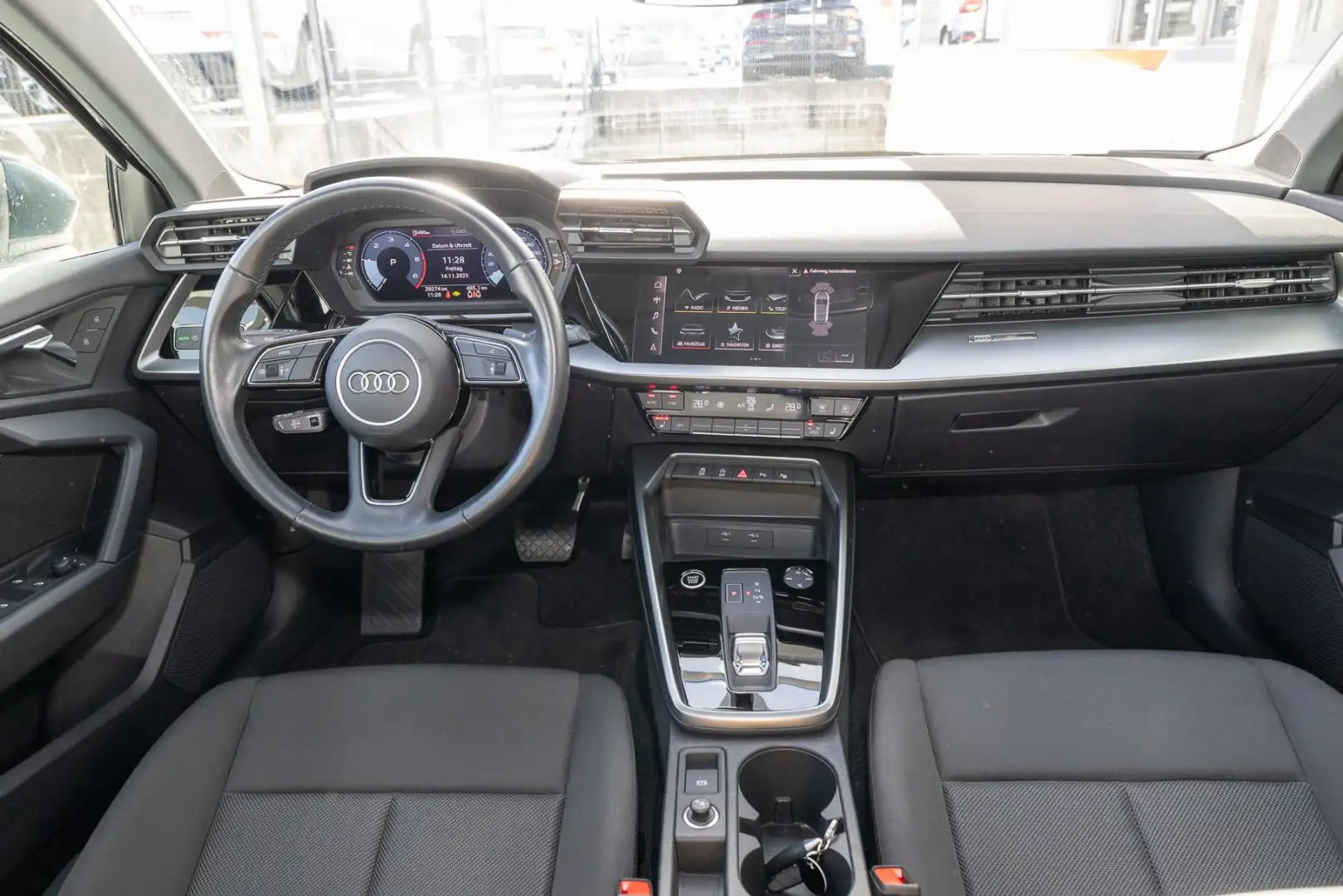 Audi A3 Sportback advanced 30 TDI S tr.(Matrix,Standhzg Grau - 2