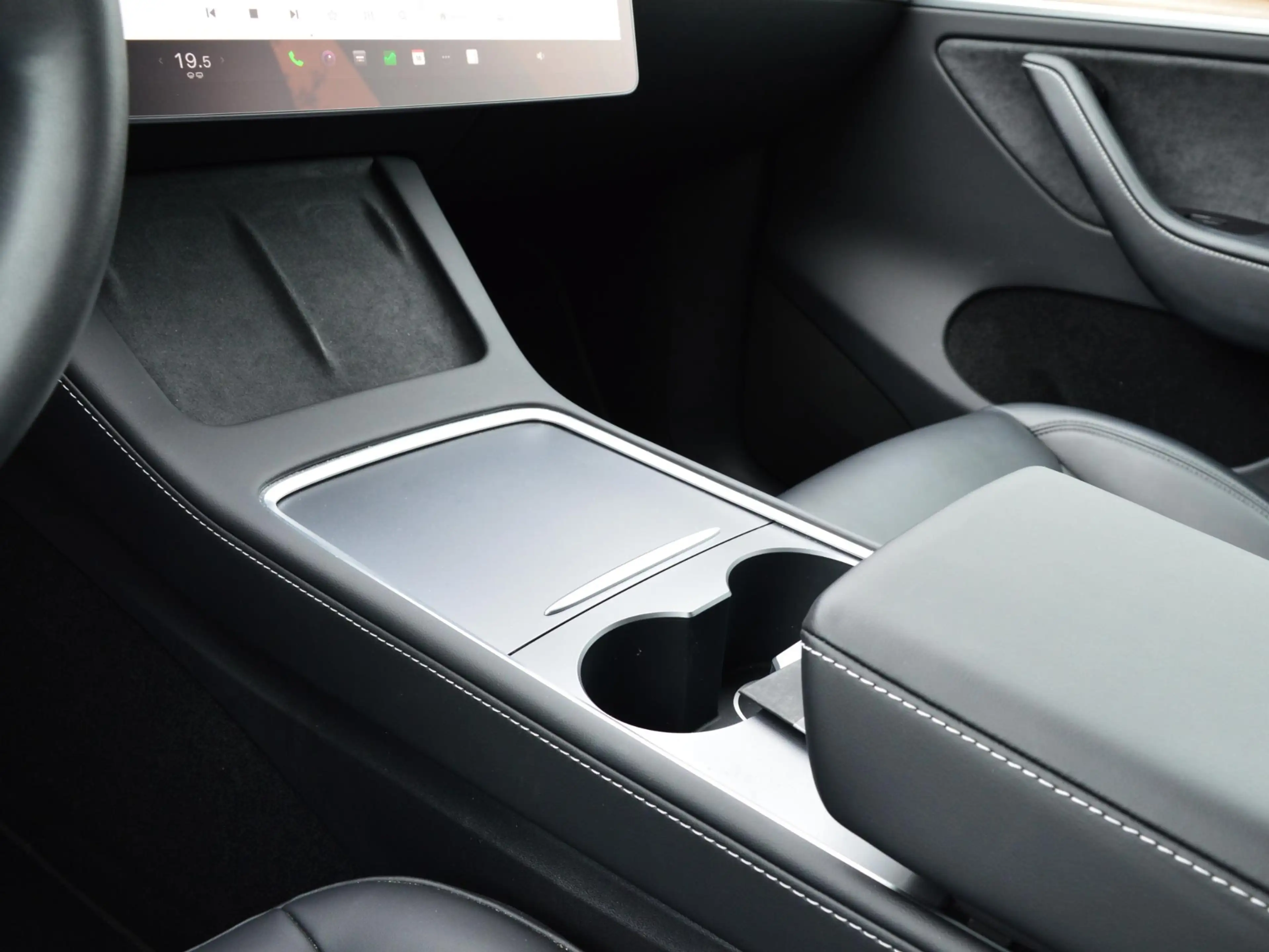 Tesla Model Y Performance AWD 75 kWh | SOH 97% | BTW — photo 15