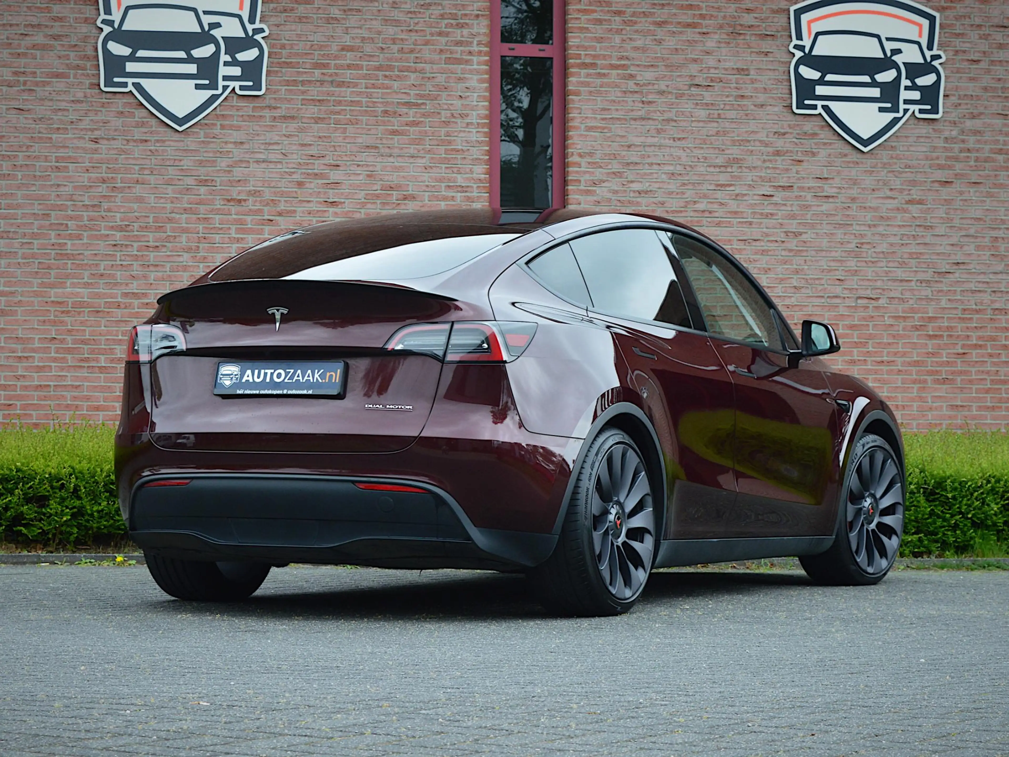 Tesla Model Y Performance AWD 75 kWh | SOH 97% | BTW — photo 2