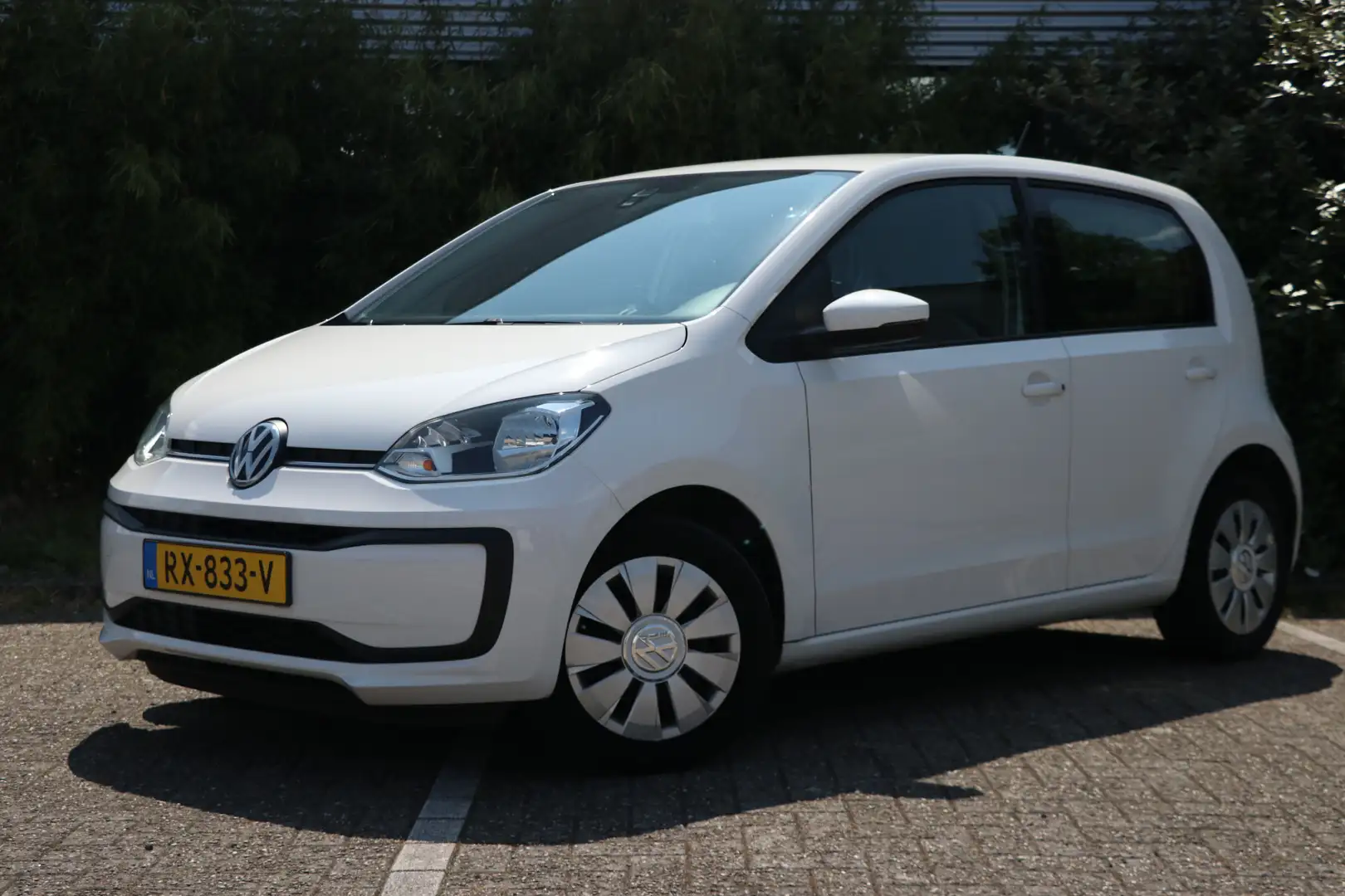 Volkswagen up! 1.0 BMT move up! Wit - 1