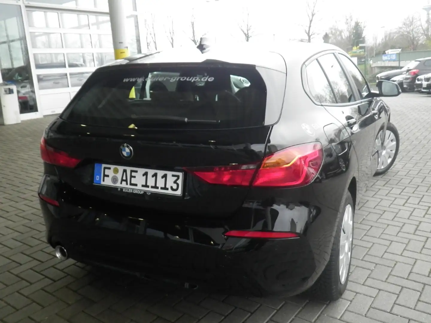 BMW 116 i 5-Türer Navi digitales Cockpit Scheinwerferreg. Schwarz - 2