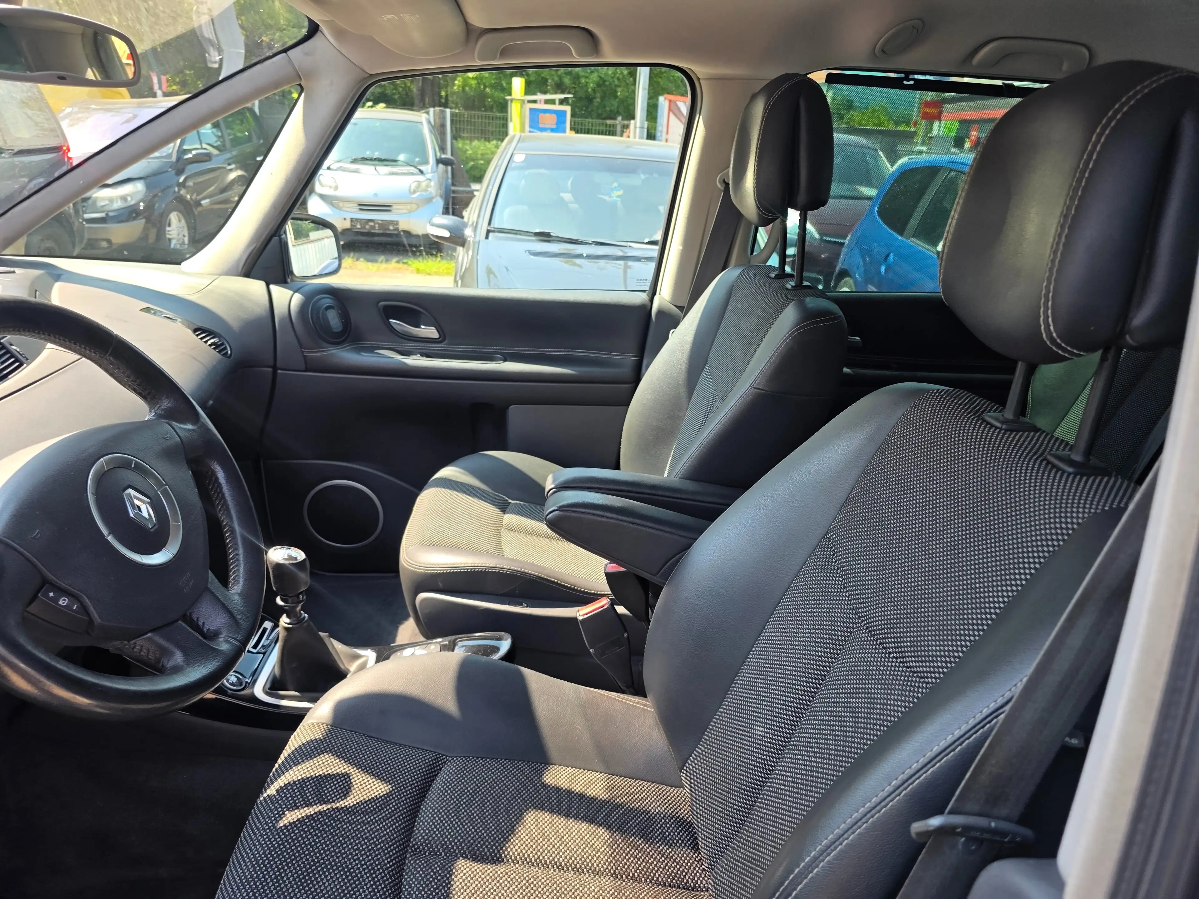 Renault Espace 2.0 dCi*7 SITZE*NAVI*NEUES Pi+SERVICE* — photo 8