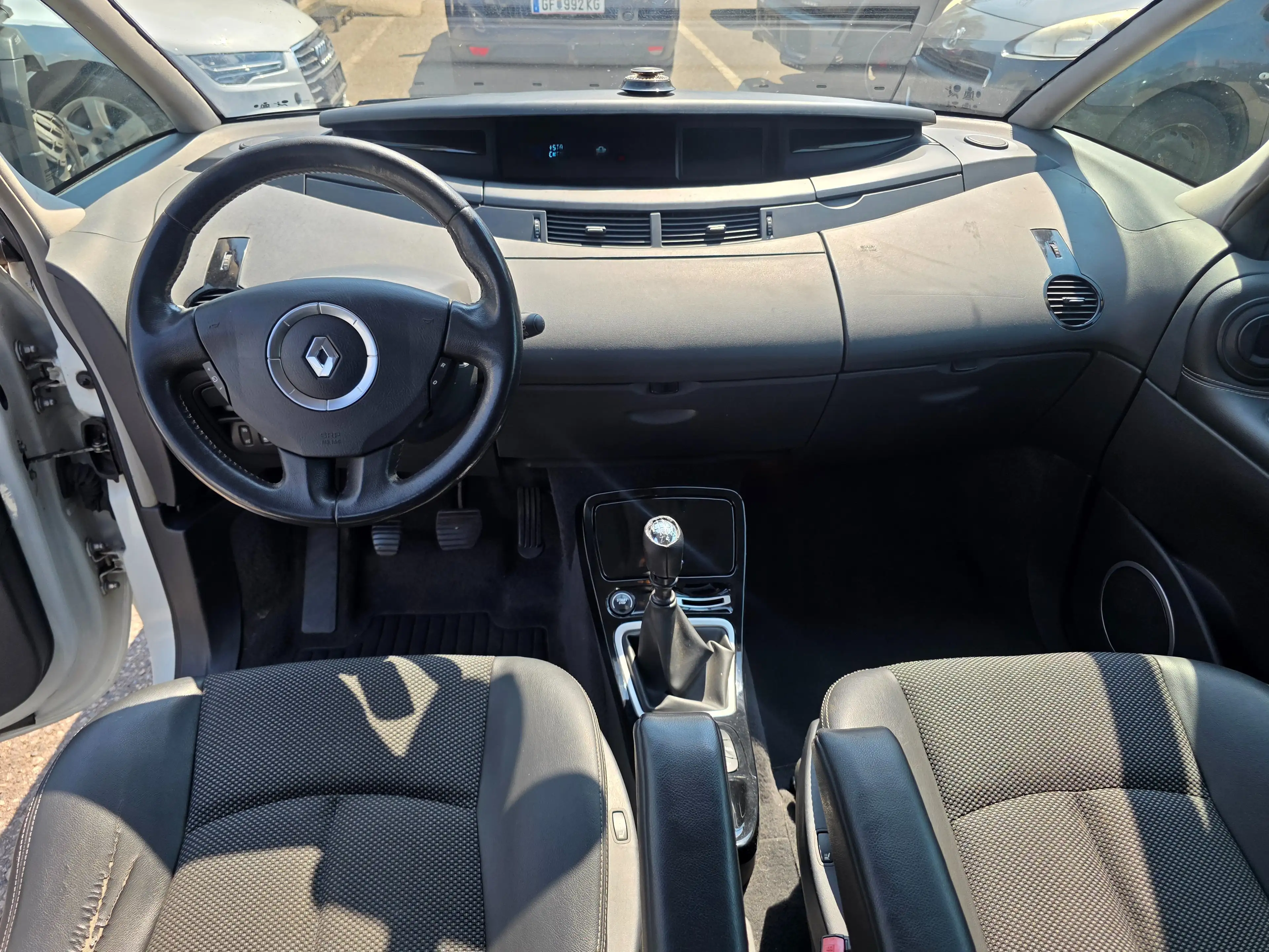 Renault Espace 2.0 dCi*7 SITZE*NAVI*NEUES Pi+SERVICE* — photo 11
