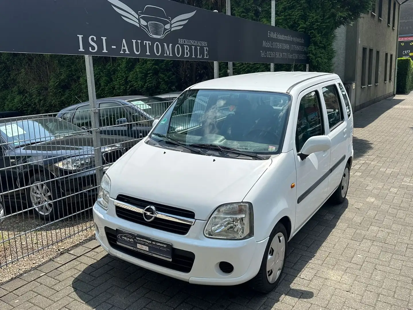 Opel Agila Opel Agila 1.2  Edition"Garantie Weiß - 1