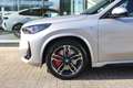 BMW iX1 eDrive20 M Sport / Panoramadak / Adaptieve LED / M Zilver - thumbnail 4