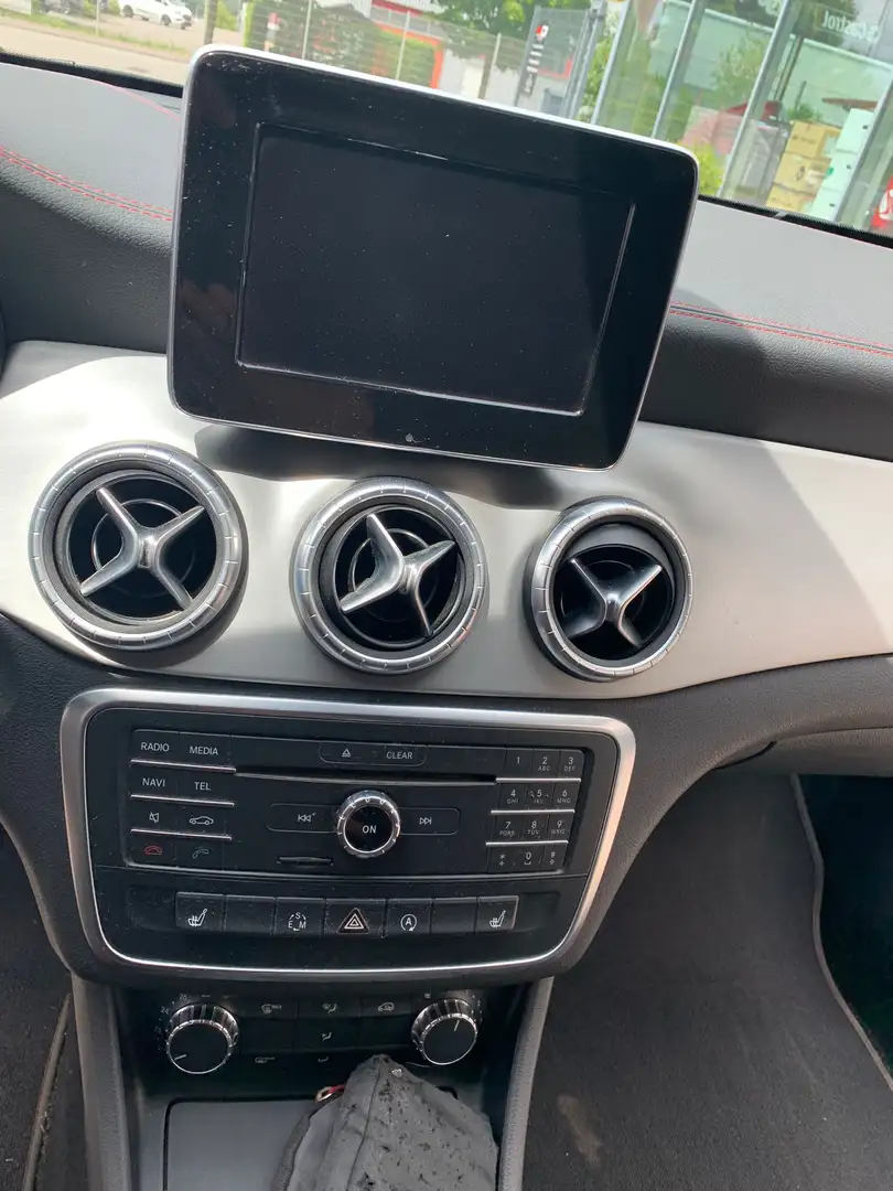 Mercedes-Benz CLA 200 CLA Shooting Brake 200 CDI Fascination 7-G DCT A - 2