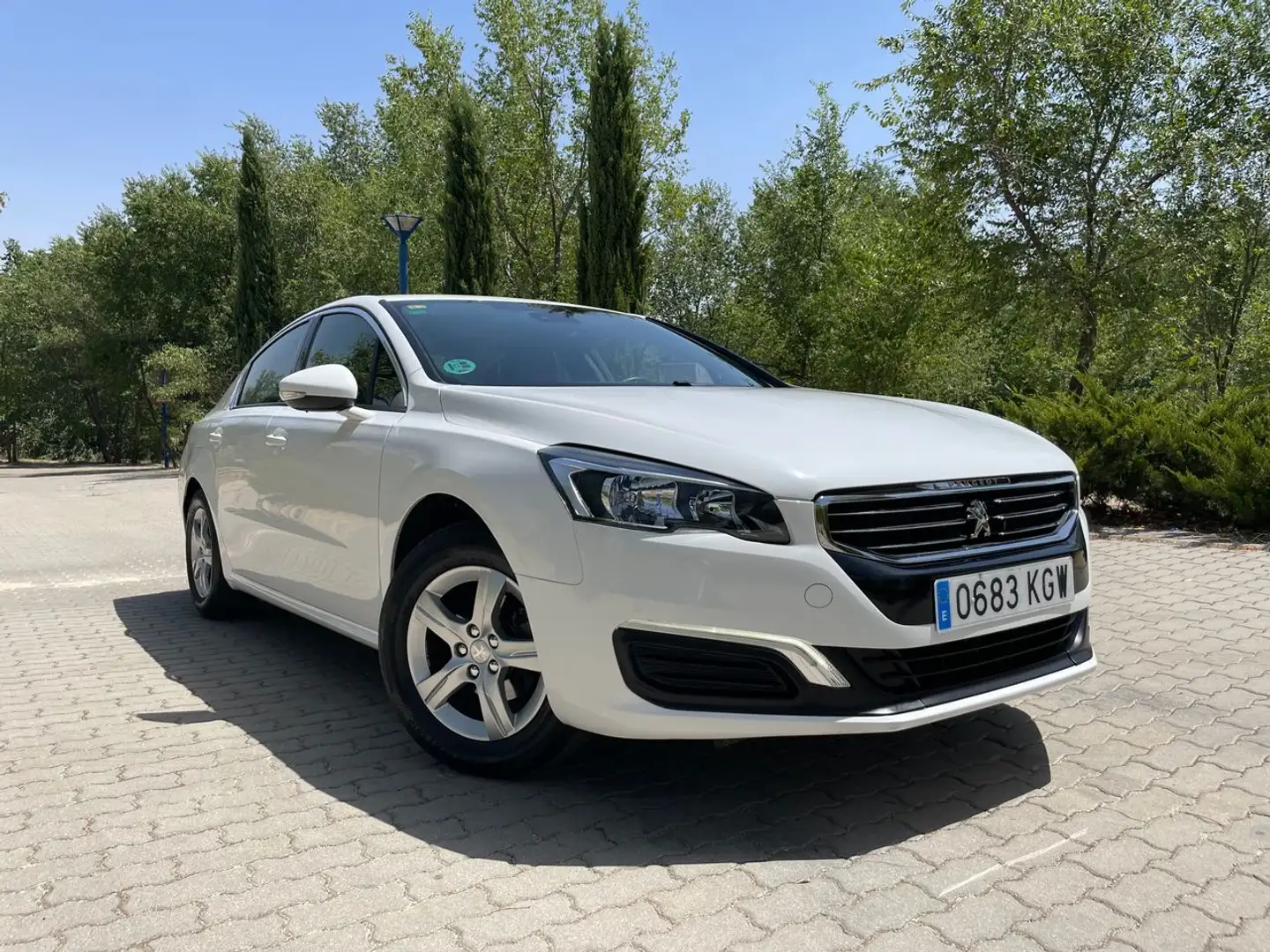 Peugeot 508 1.6BlueHDI Active 120 Blanco - 1