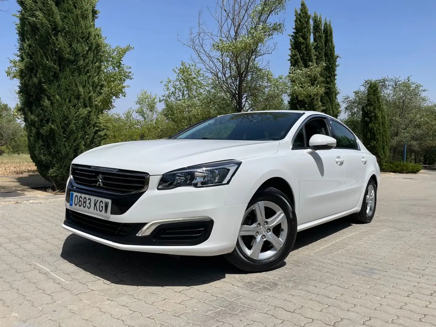 Peugeot 508 1.6BlueHDI Active 120 Wit - 1