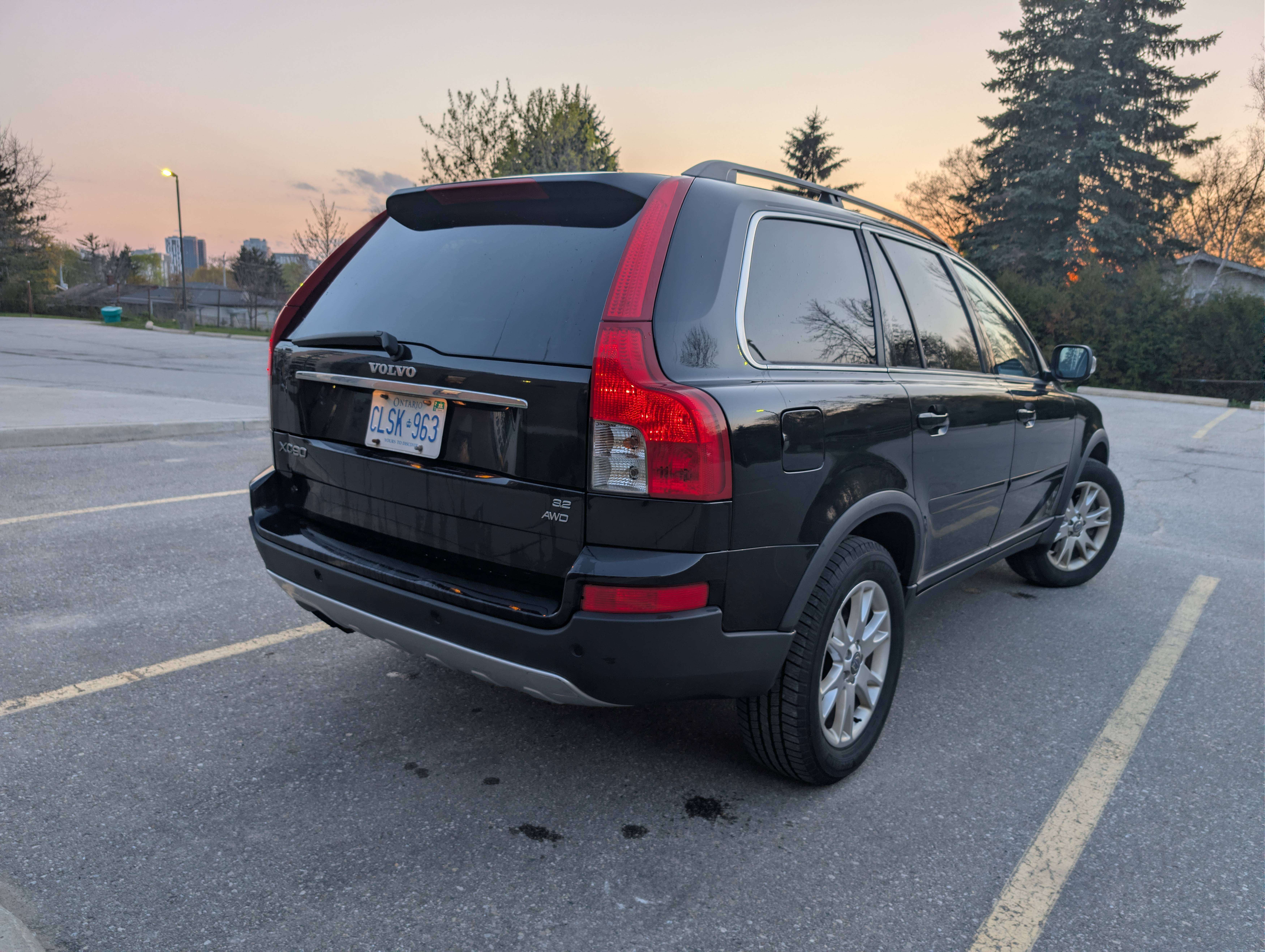 2008 Volvo XC90 alt 3