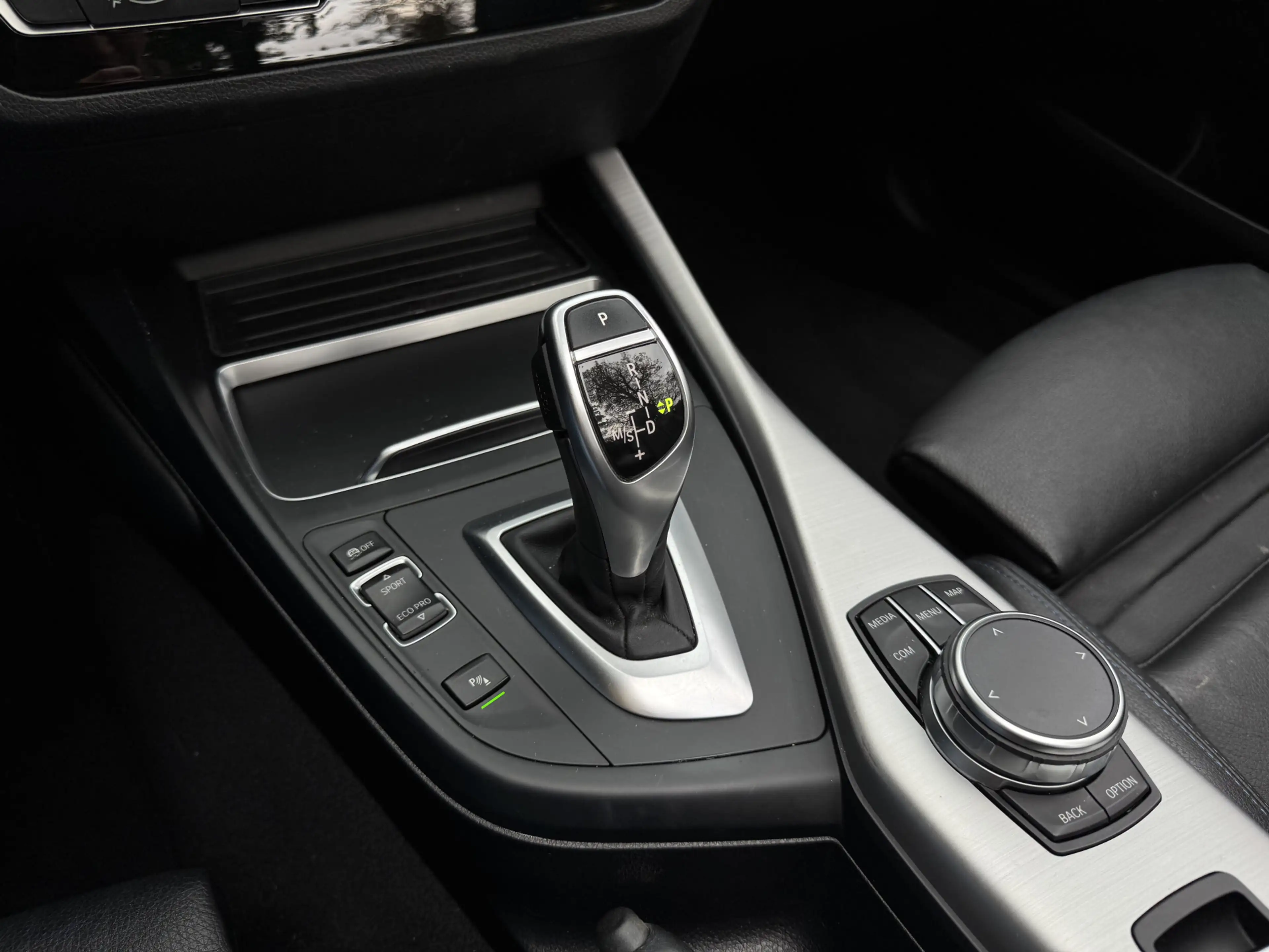 BMW 220 2-serie Cabrio 220i, M-pakket, Digitale cockpit — photo 24