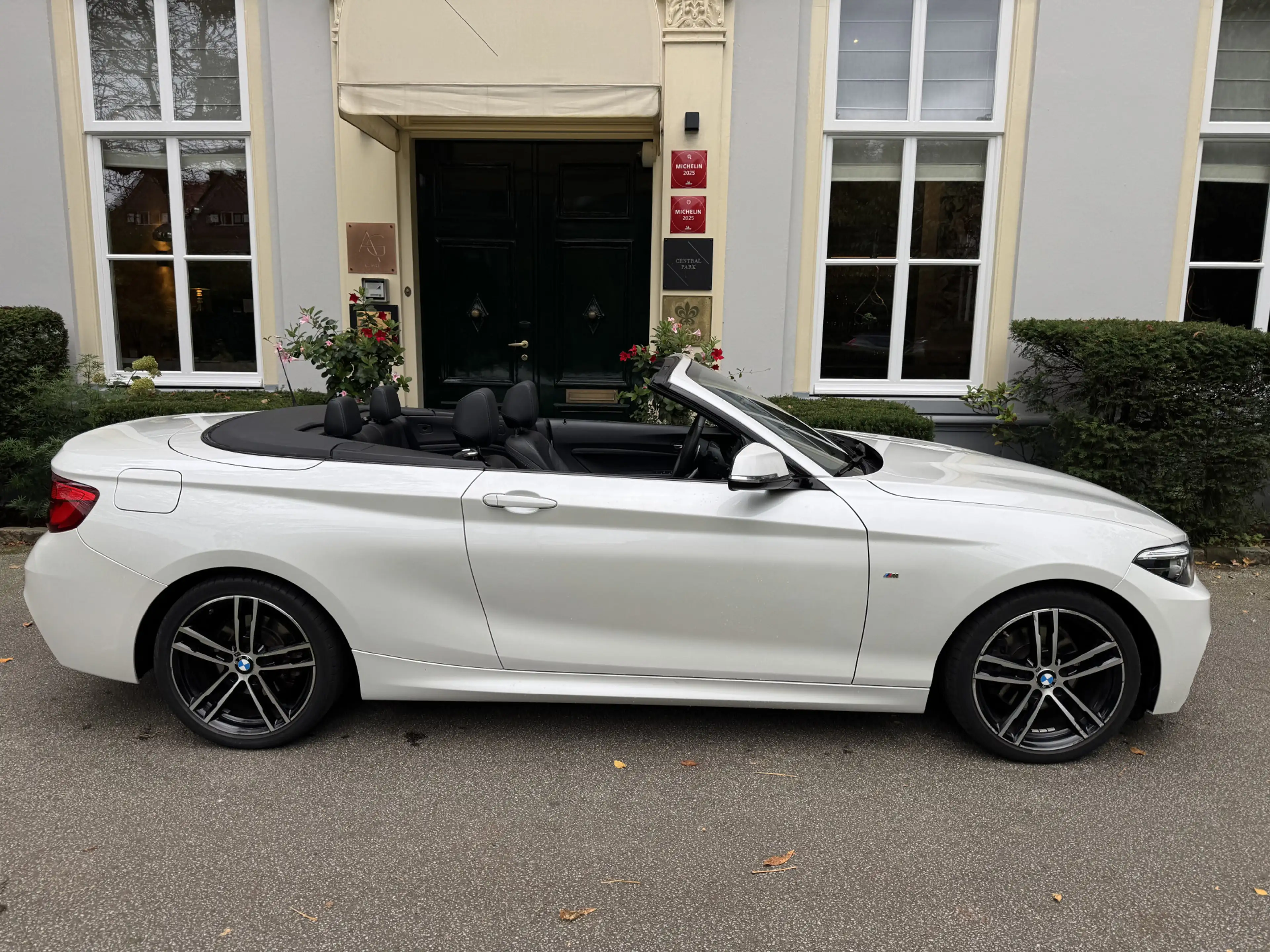 BMW 220 2-serie Cabrio 220i, M-pakket, Digitale cockpit — photo 2