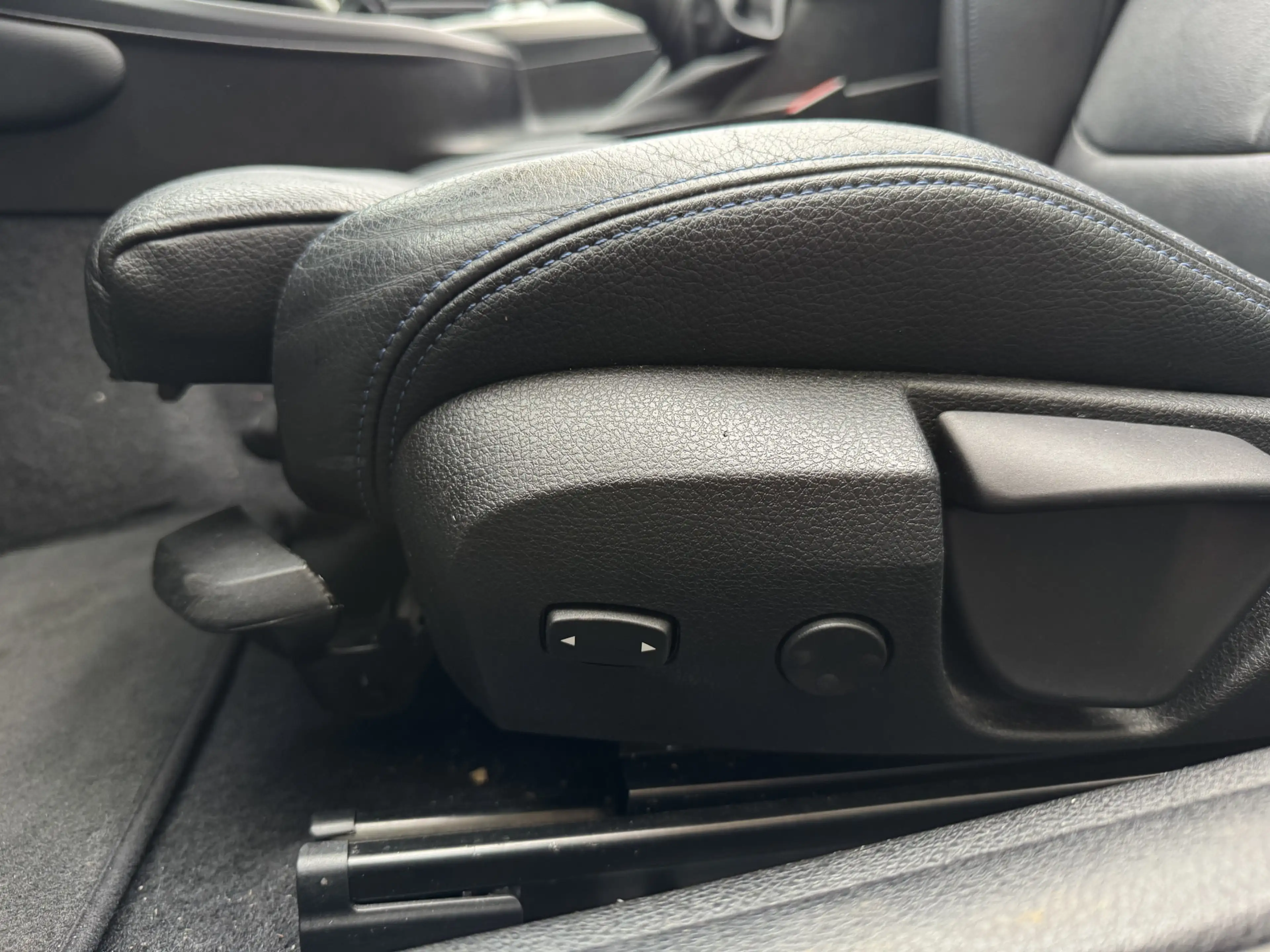 BMW 220 2-serie Cabrio 220i, M-pakket, Digitale cockpit — photo 18