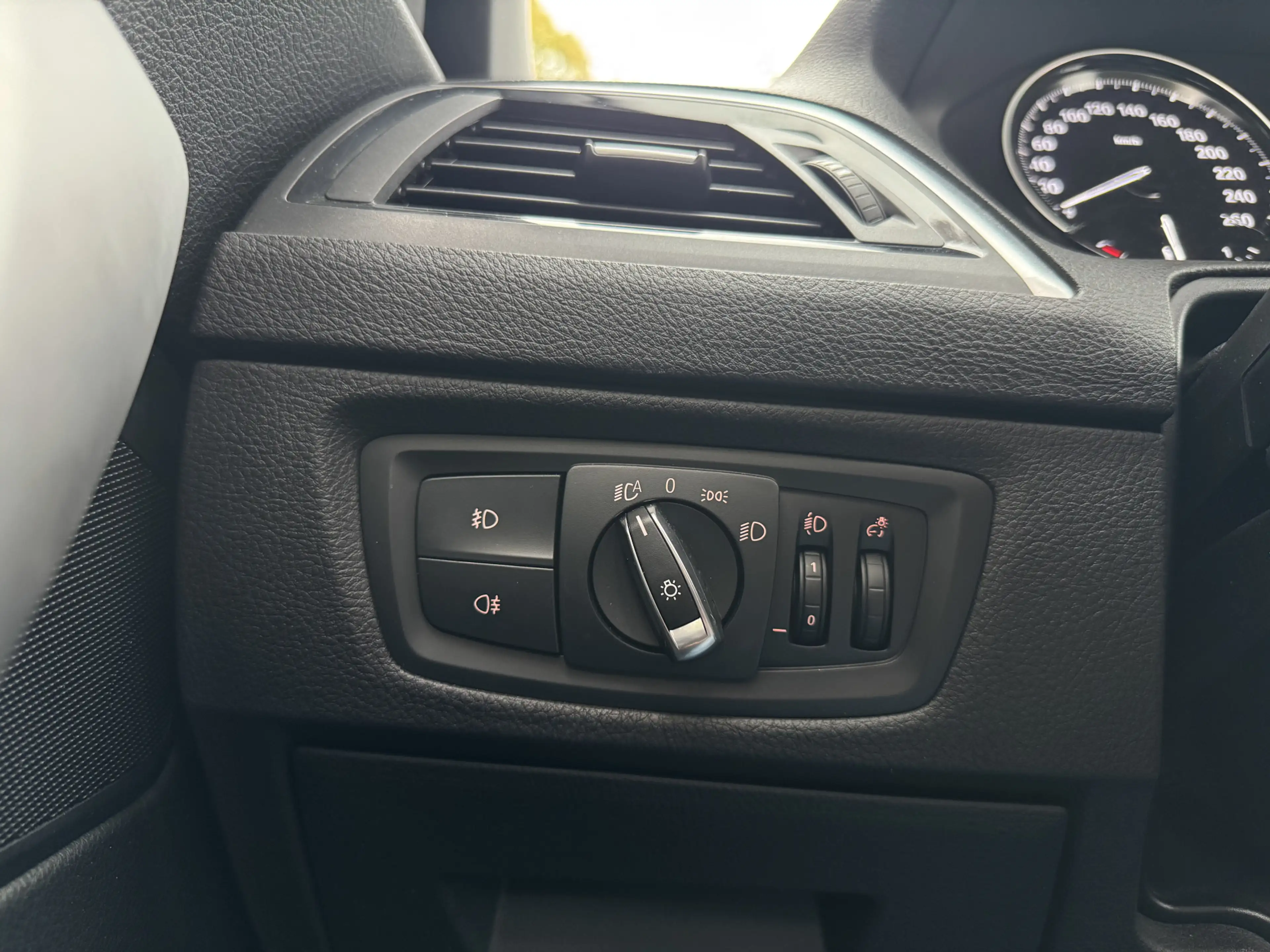 BMW 220 2-serie Cabrio 220i, M-pakket, Digitale cockpit — photo 21