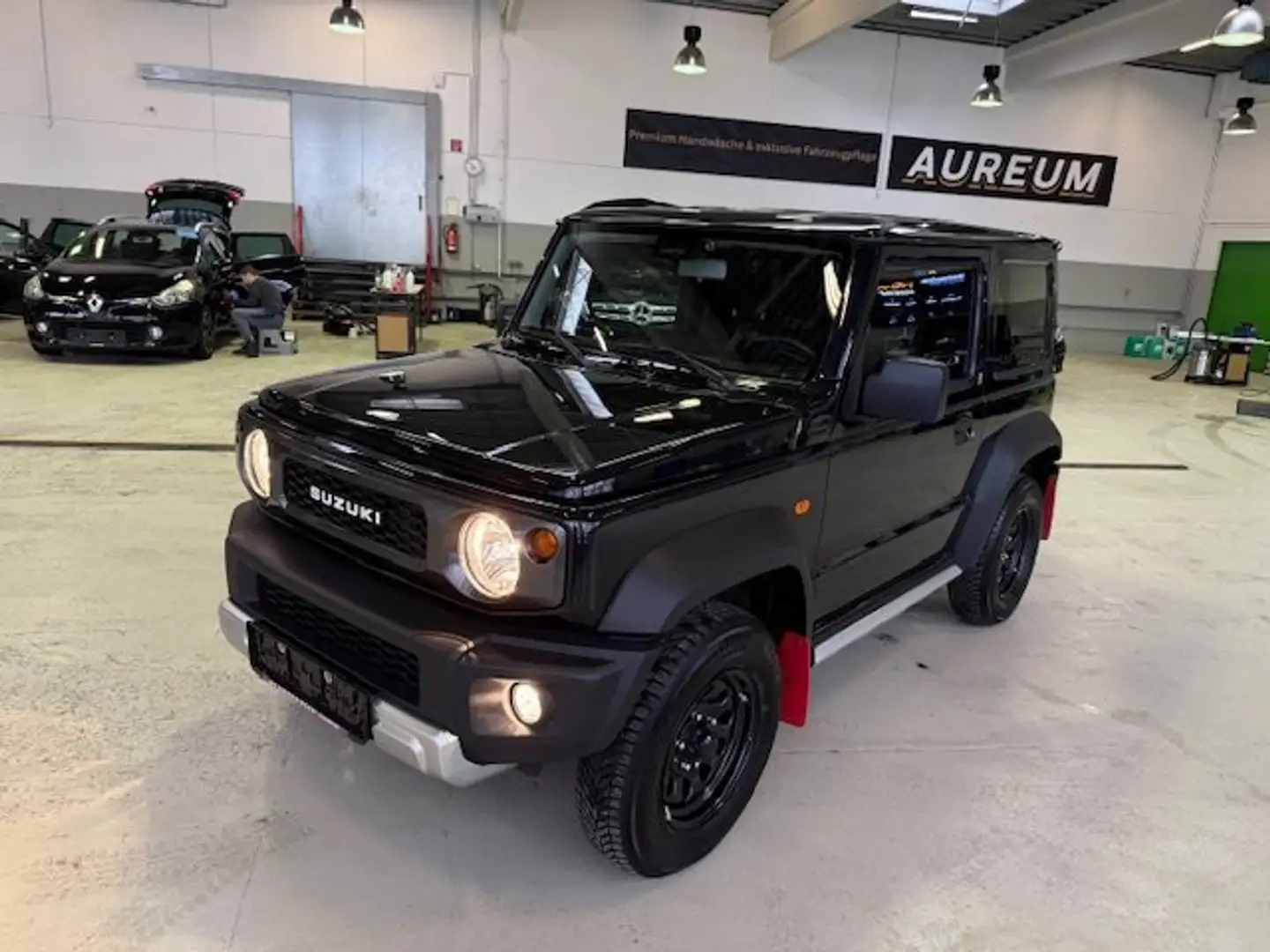 Suzuki Jimny VAN AllGrip Schwarz - 1