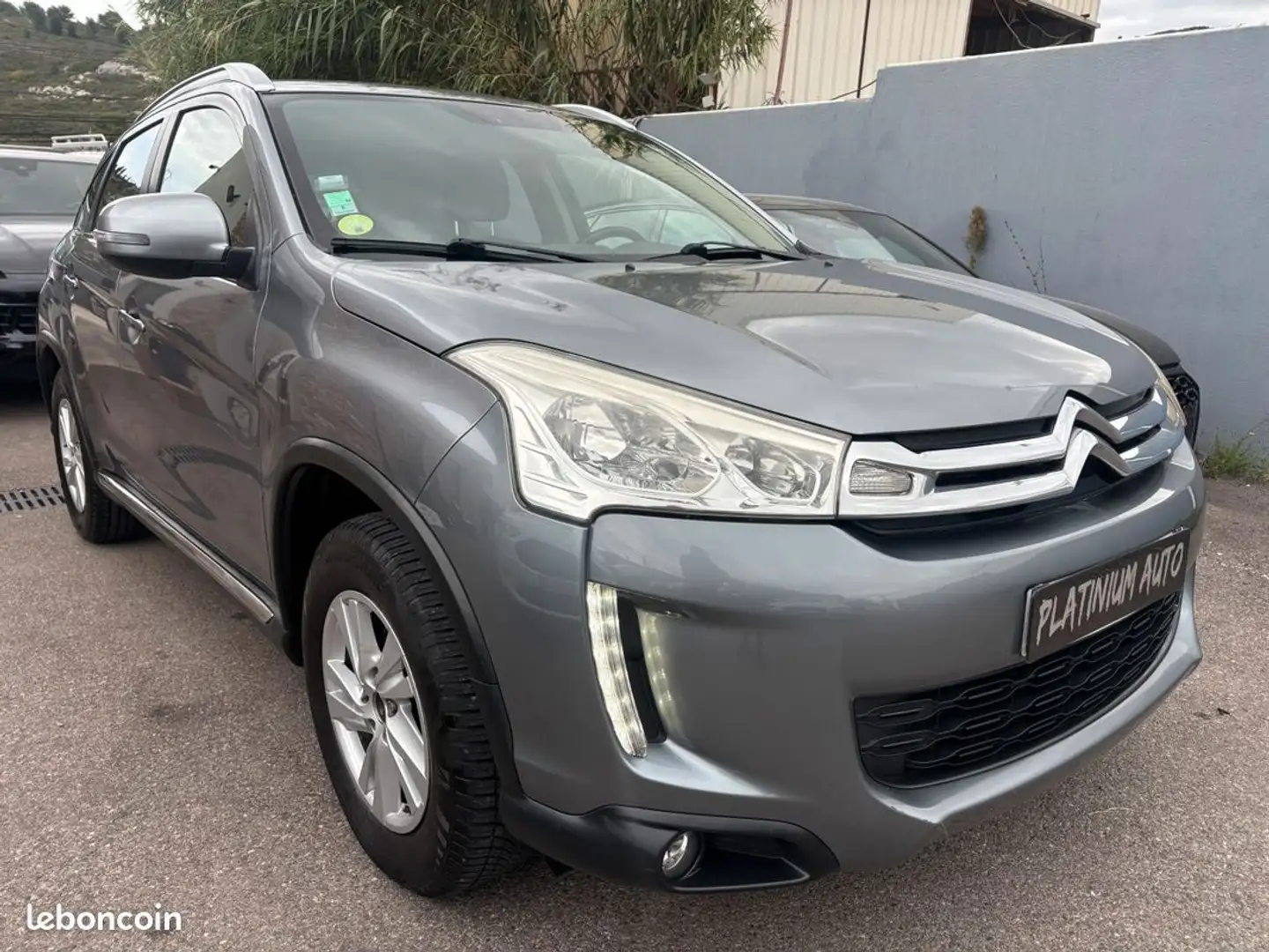 Citroen C4 Aircross Citroën 1.6 E-Hdi 115 Exclusive 4x4 Gris - 1