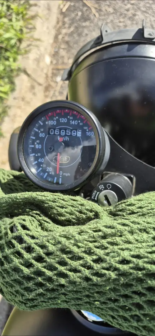 Mash Seventy 125 Black Mat Schwarz - 2