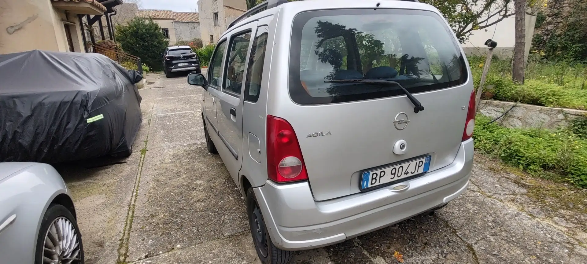 Opel Agila 1.2 16v Edition - 1