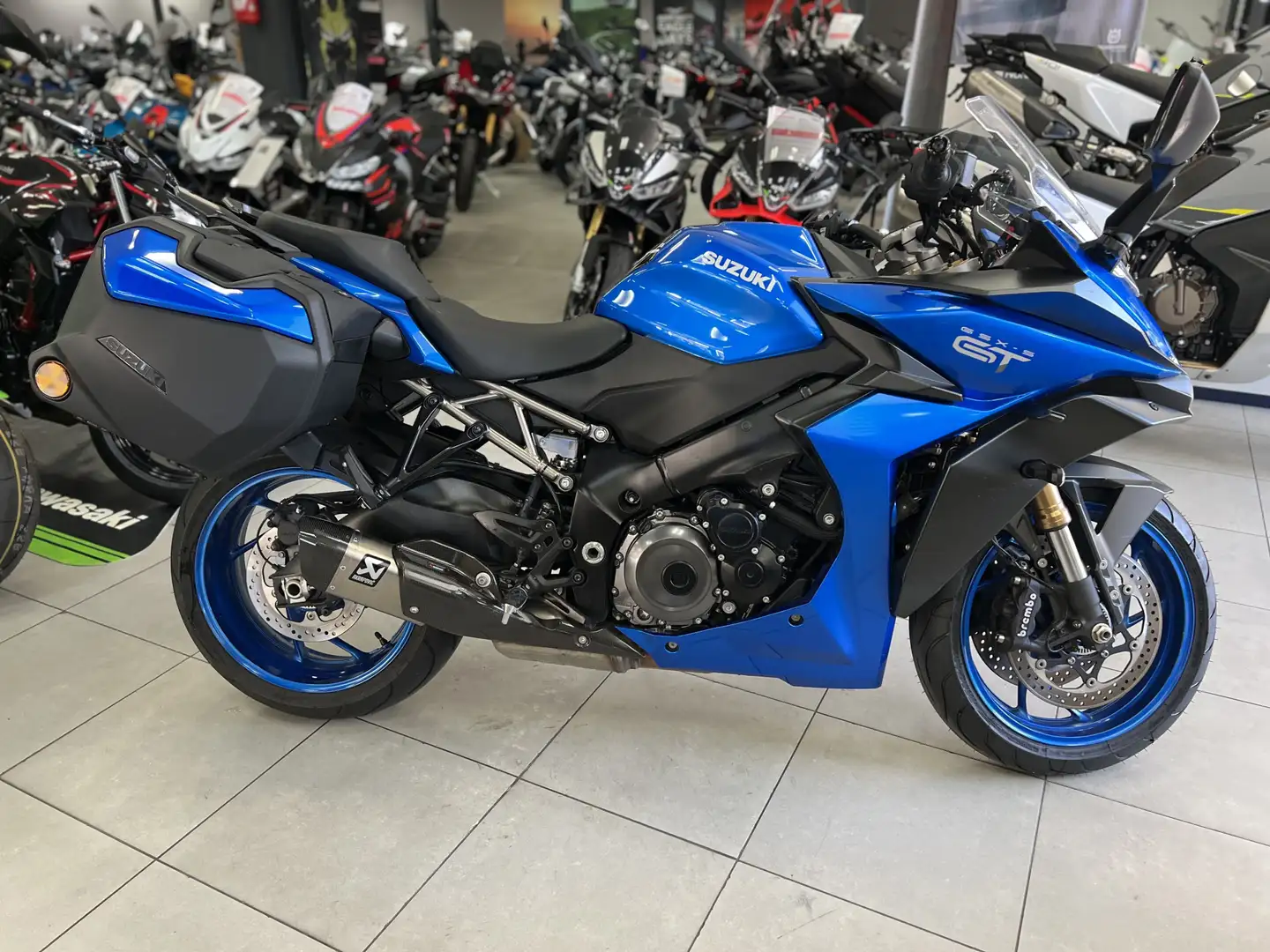 Suzuki GSX S 1000GT Modrá - 1