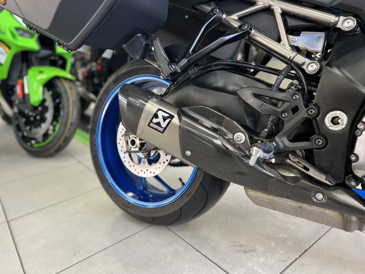 Suzuki GSX S 1000GT Modrá - 2