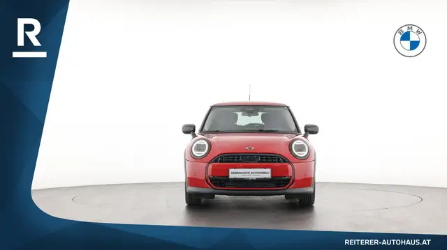 Mini Cooper Cooper view 2
