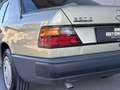 Mercedes-Benz E230 W124 *Erste-Serien*Rostfrei* 1.Besitz* Grün - thumbnail 10