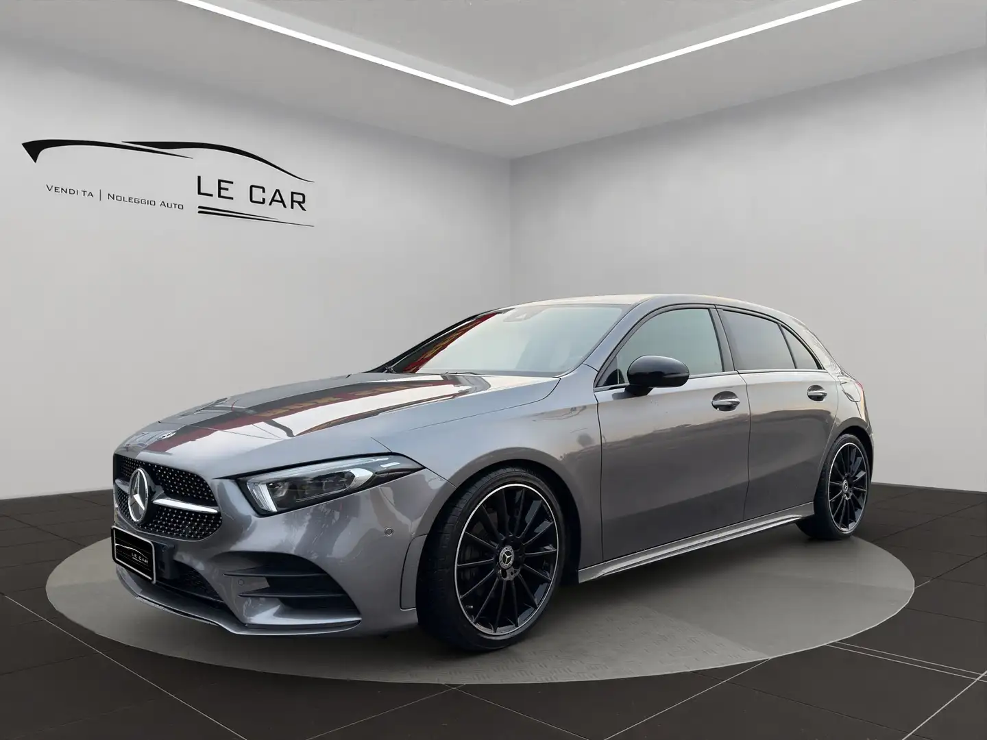 Mercedes-Benz A 200 A 200 Premium night edition SENZA VINCOLI Grigio - 1