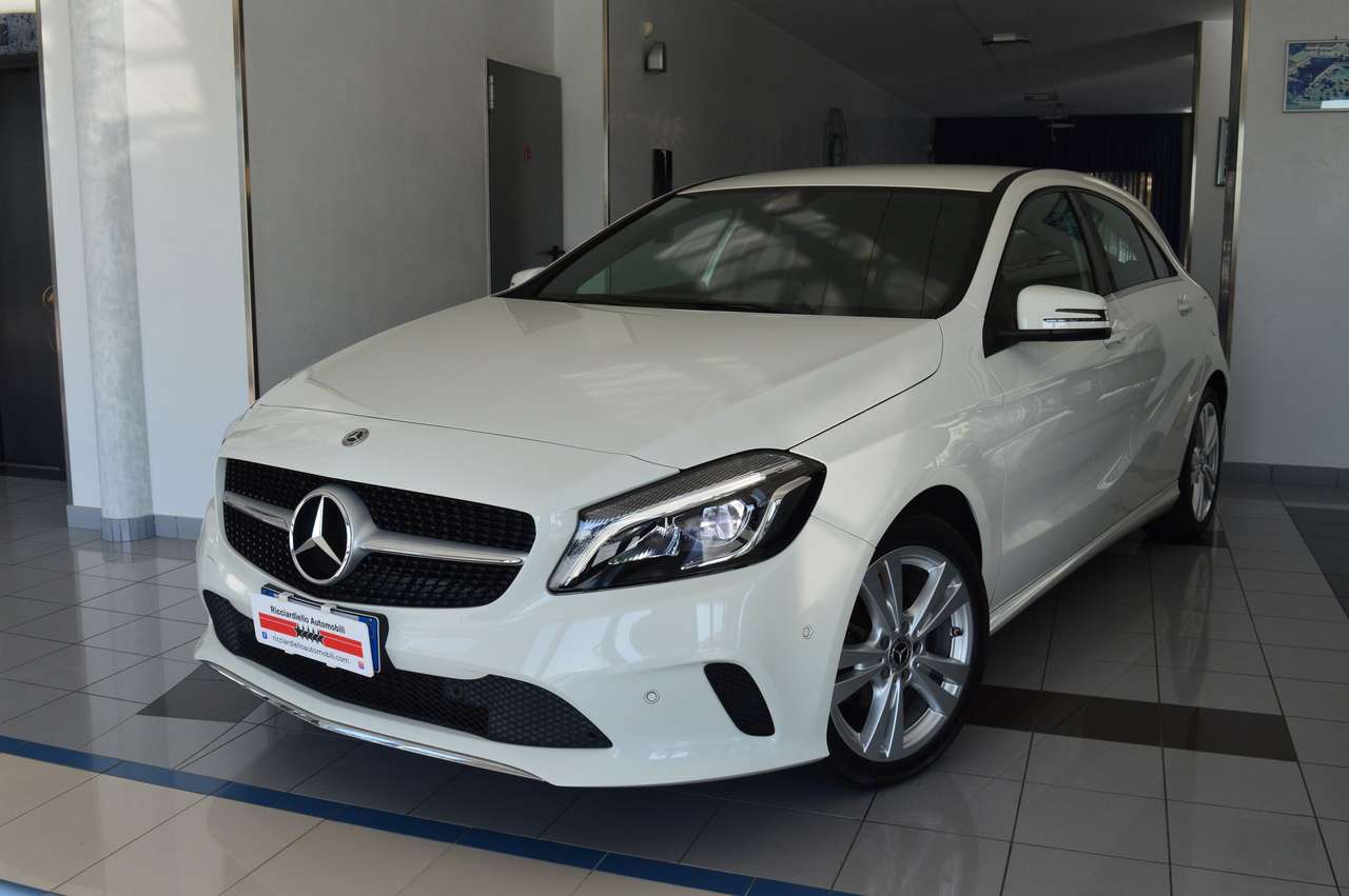 Mercedes-Benz A 180 d 109Cv Premium auto - Italiana/Unico P.
