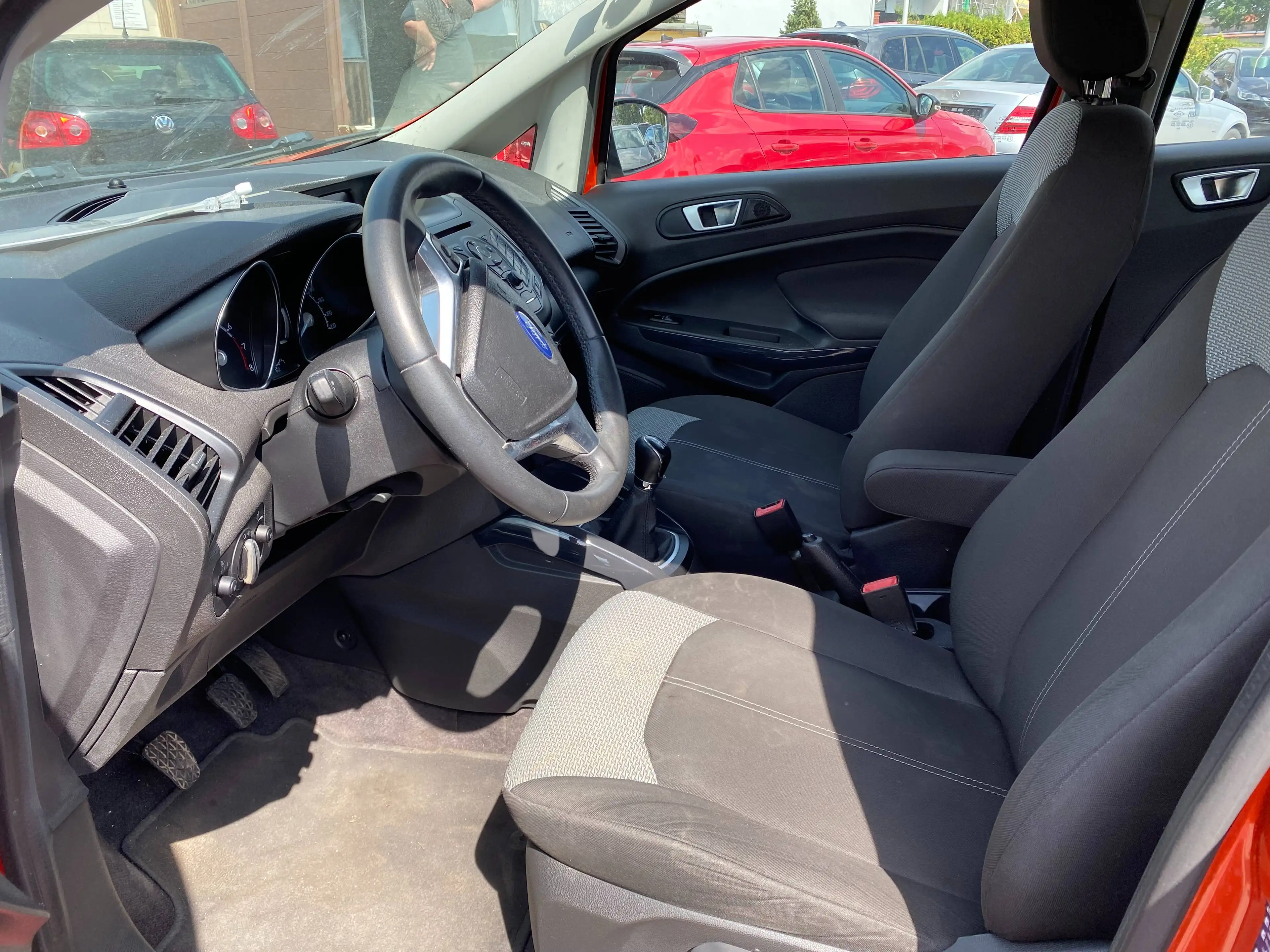 Ford EcoSport Trend 1.0 Navi/STHZ/Tempomat — photo 5