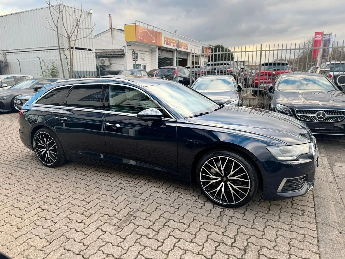 Audi A6 Avant 50 TDI quattro design*PANO*VIRTUAL*AHK Blau - 1