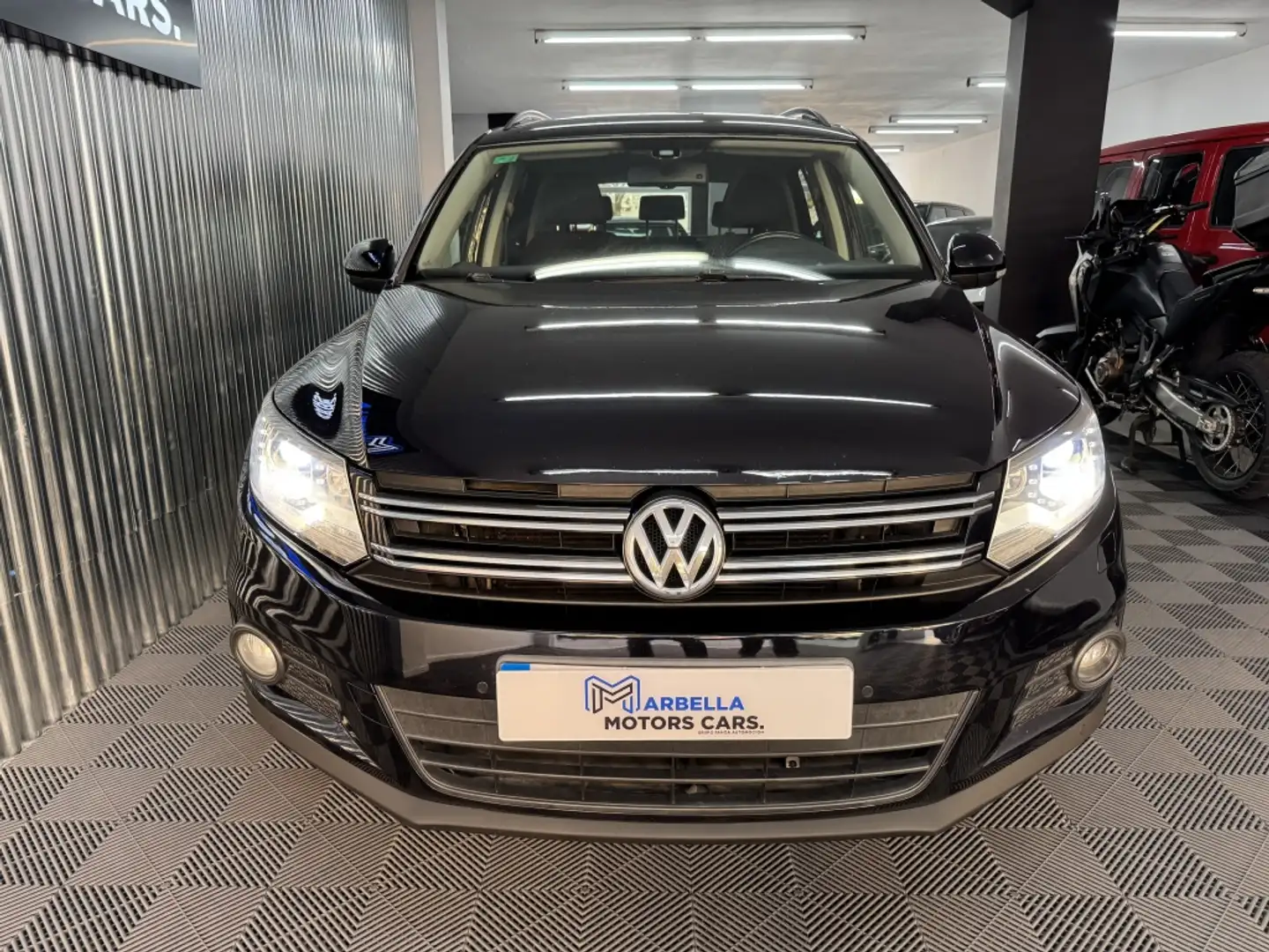 Volkswagen Tiguan 2.0TDI BMT Advance 4x2 110 Noir - 2