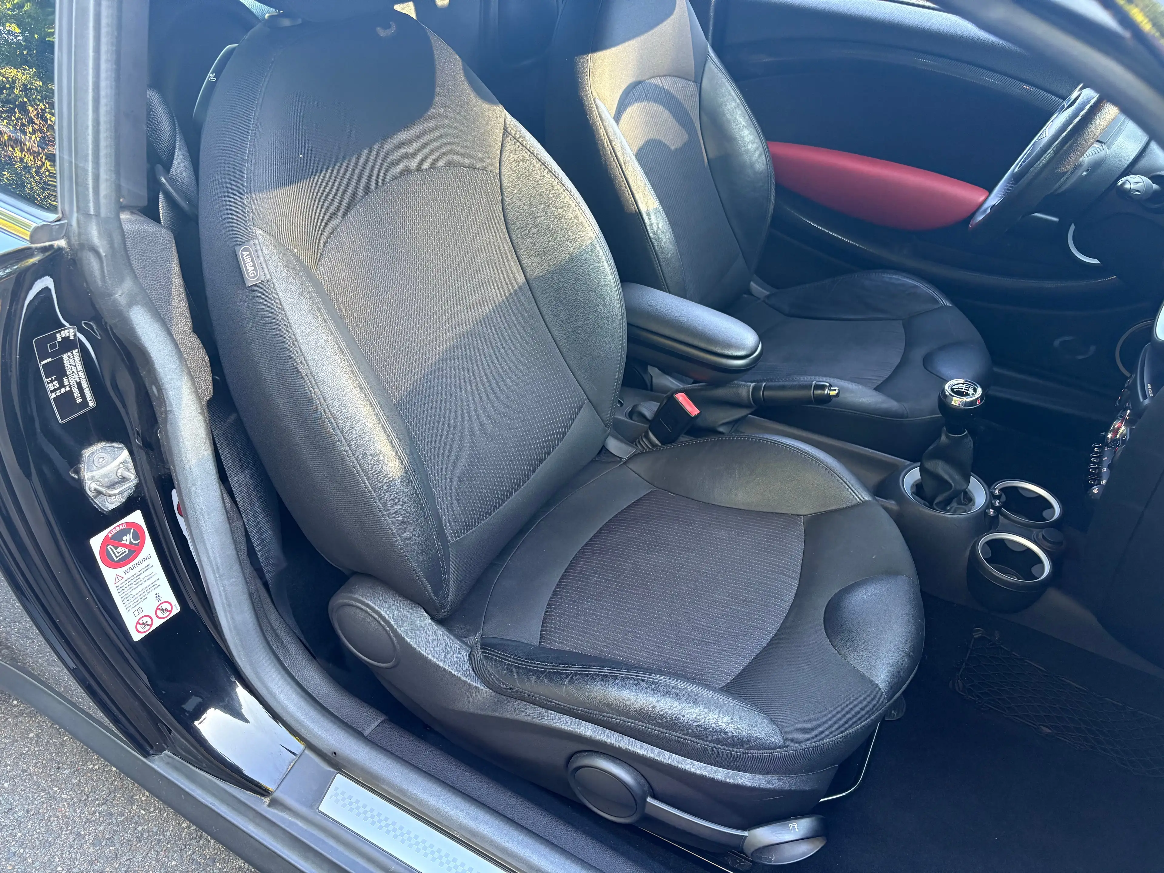 MINI Cooper S Coupe SPORTTSI-SH-KlIMAAUT-CARBON-SONDERPOLSTER-17 ZOLL — photo 5