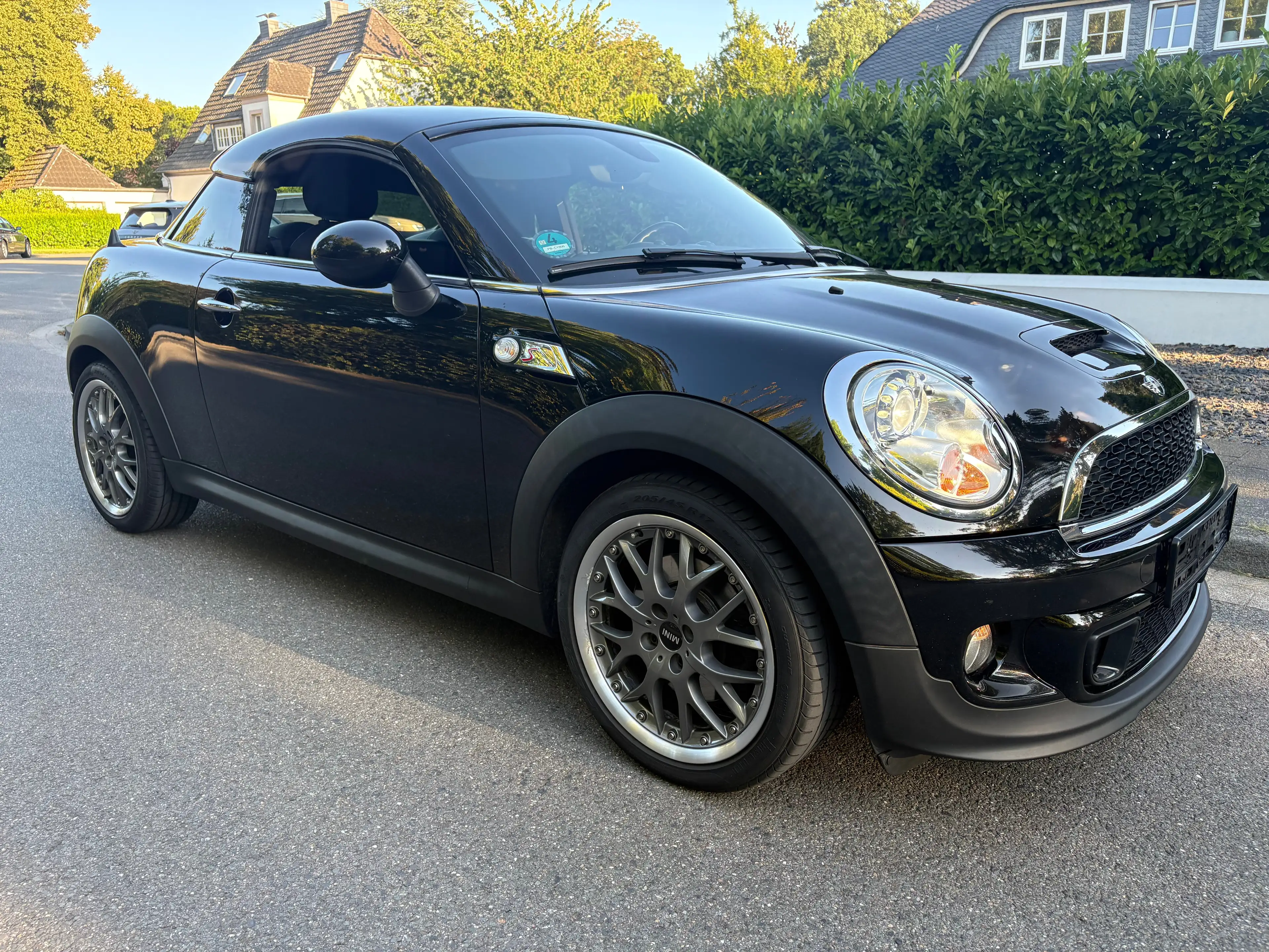 MINI Cooper S Coupe SPORTTSI-SH-KlIMAAUT-CARBON-SONDERPOLSTER-17 ZOLL
