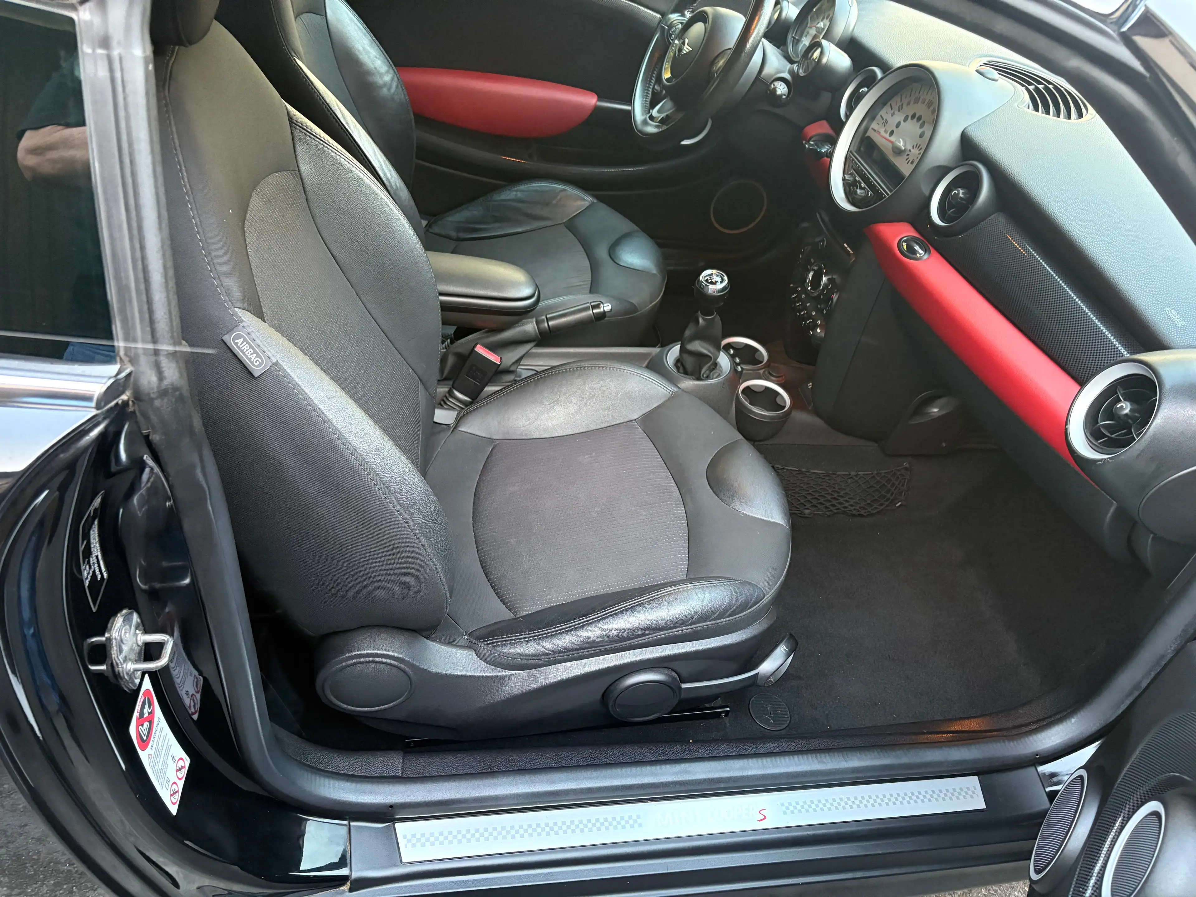 MINI Cooper S Coupe SPORTTSI-SH-KlIMAAUT-CARBON-SONDERPOLSTER-17 ZOLL — photo 14
