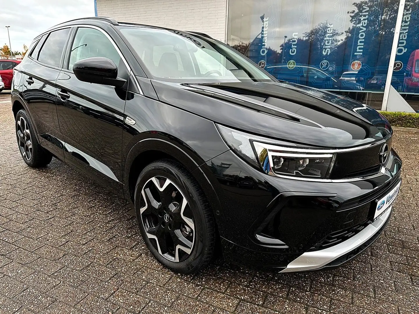 Opel Grandland X Grandland Ultimate Allwrr+AHK+NAVI+MATRIX+360° Noir - 2
