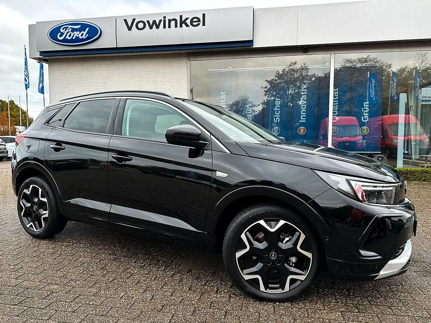 Opel Grandland X Grandland Ultimate Allwrr+AHK+NAVI+MATRIX+360° Noir - 1