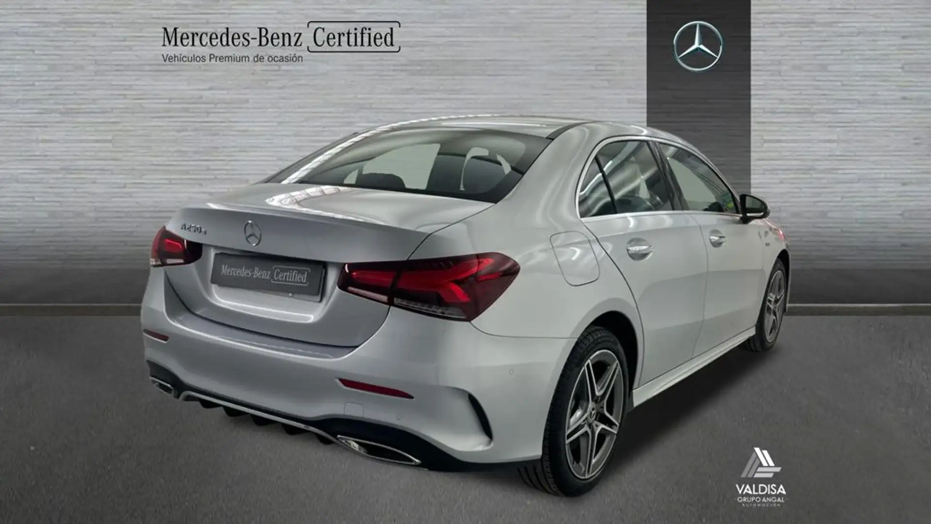 Mercedes-Benz A 250 e - 2