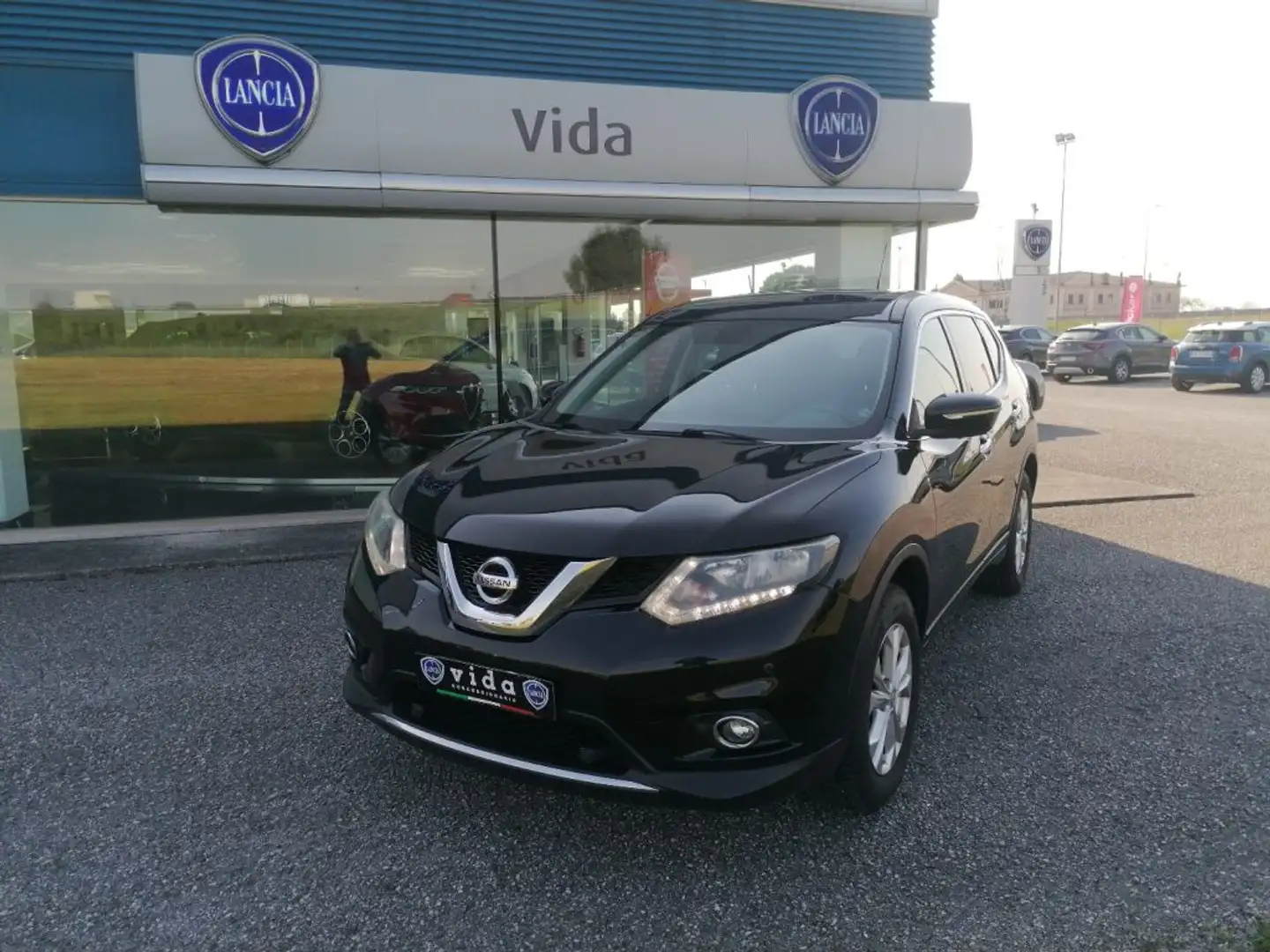 Nissan X-Trail 1.6 dCi 2WD Acenta Safety 7 POSTI Nero - 2