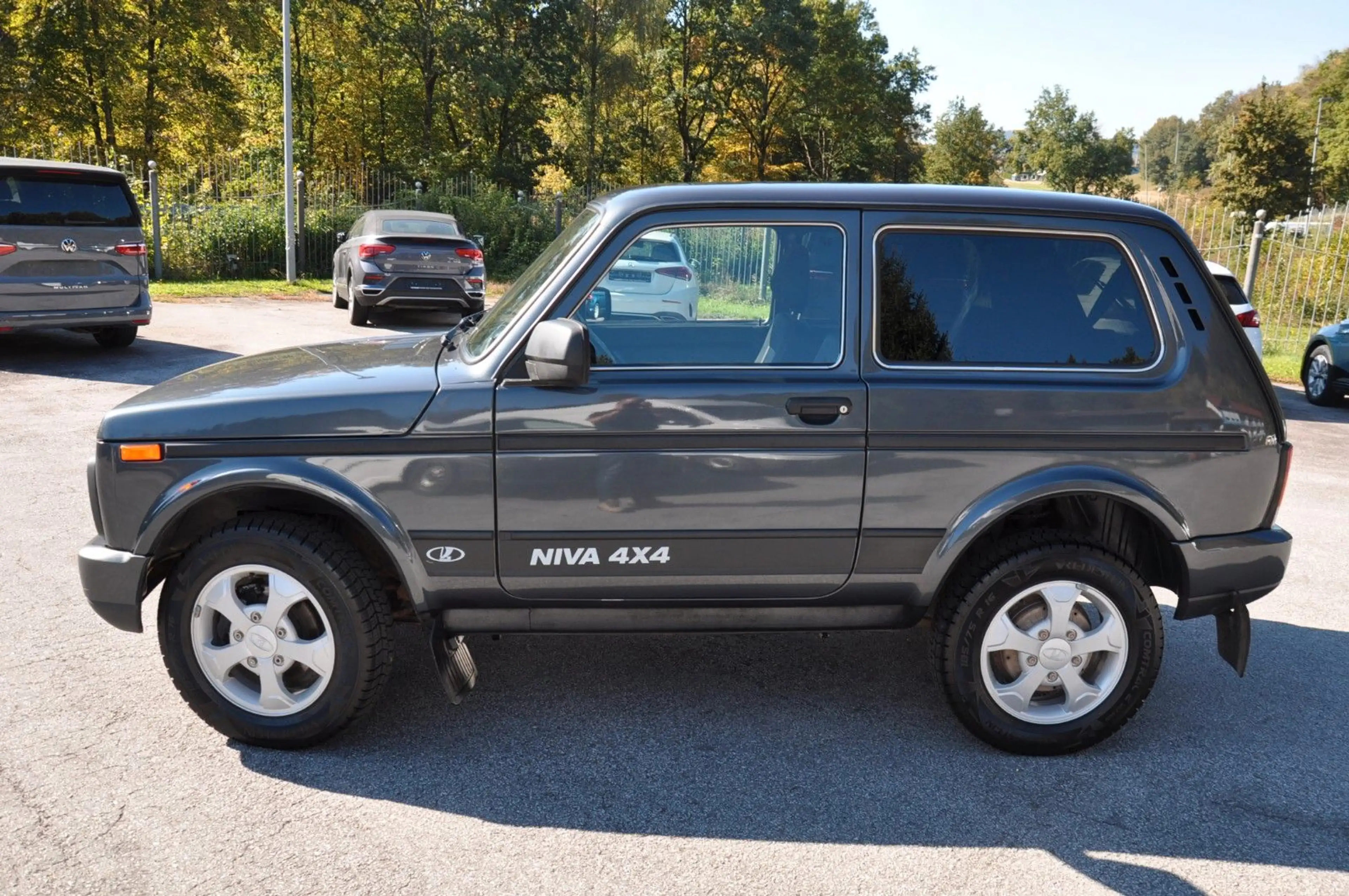 Lada Taiga 1.7 Urban 4x4 |AHK| — photo 2