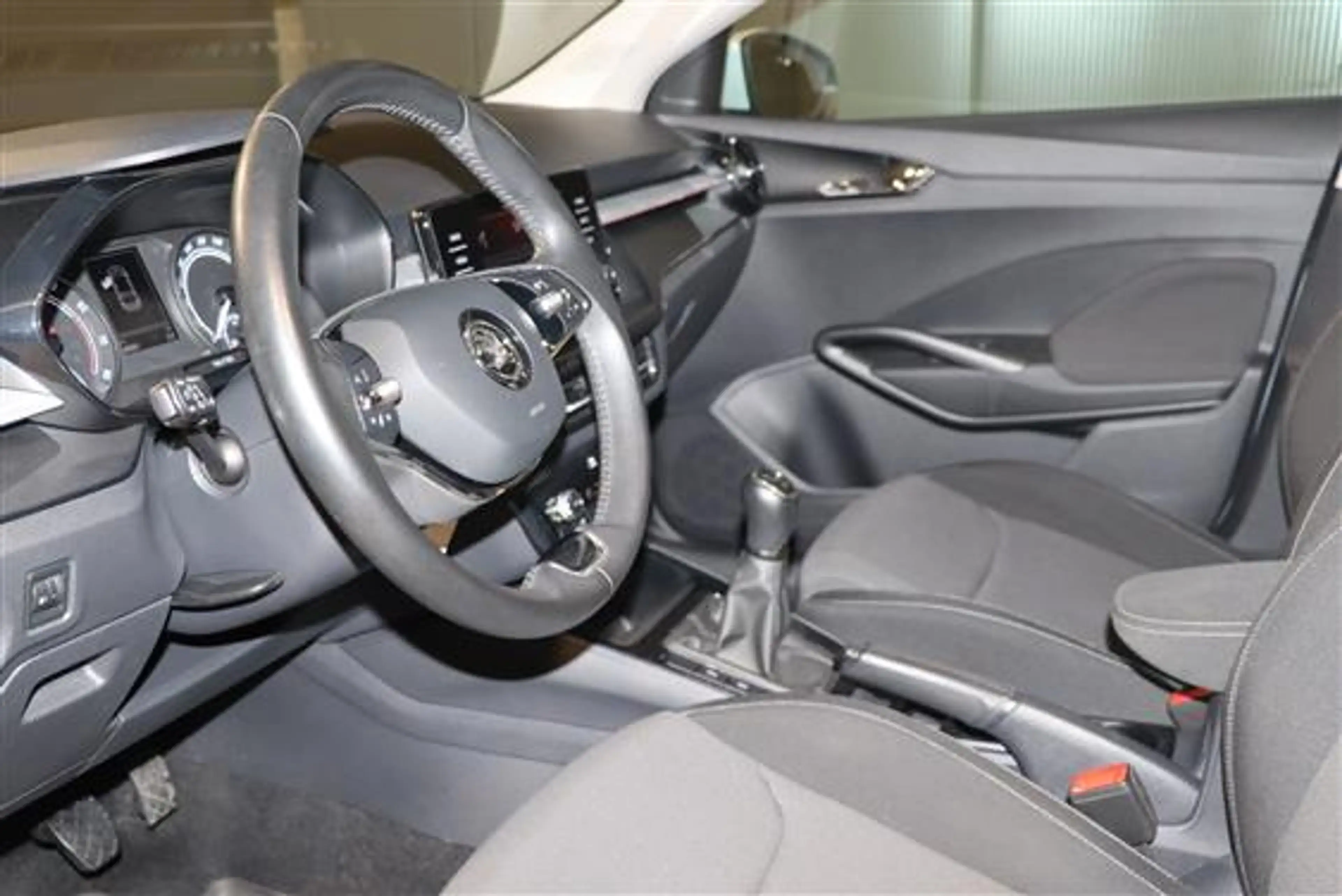 Skoda Fabia AMBITION TECHNOLOGY PACK — photo 8
