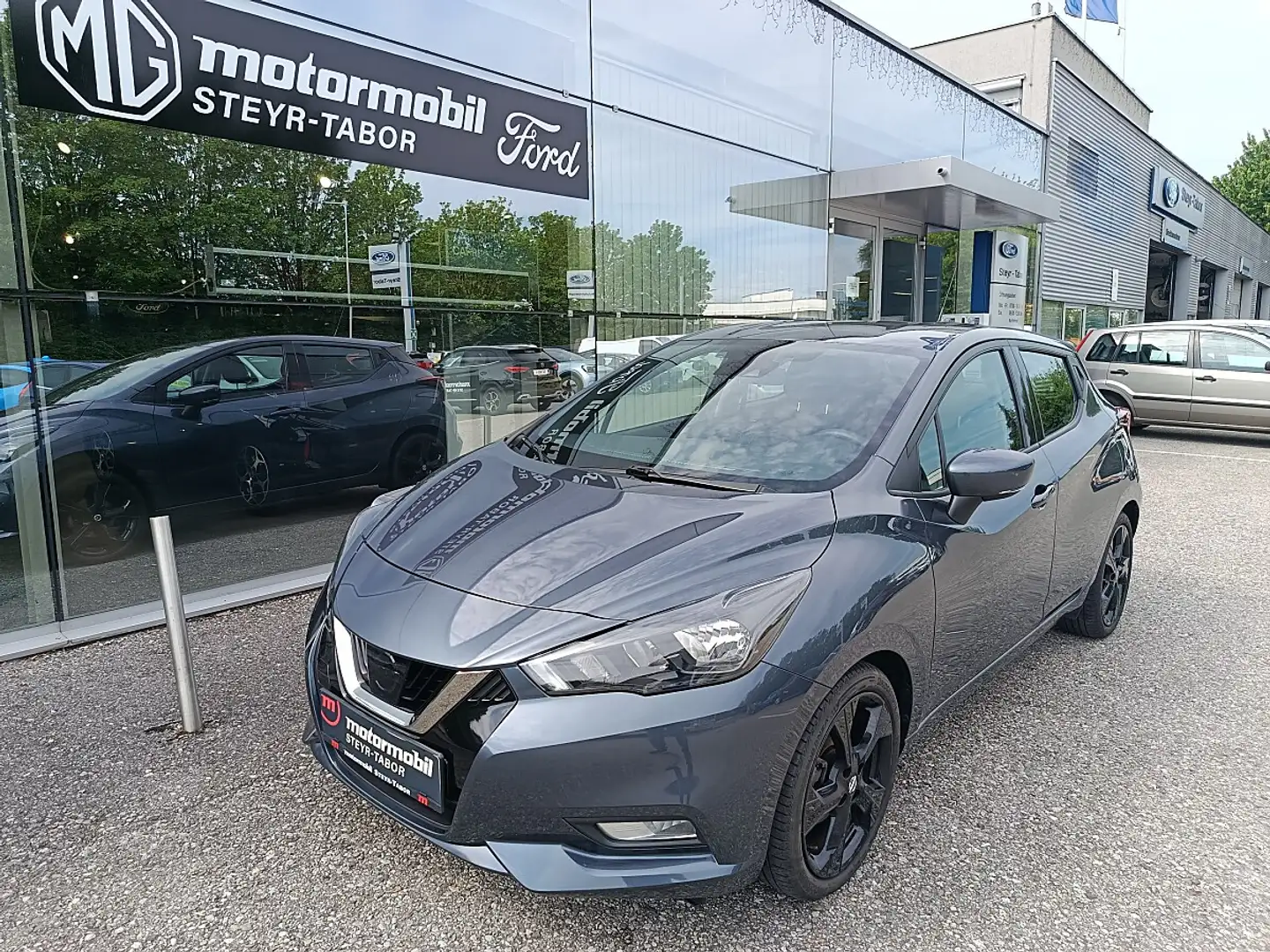 Nissan Micra 1,0 IG-T N-Way Grau - 1