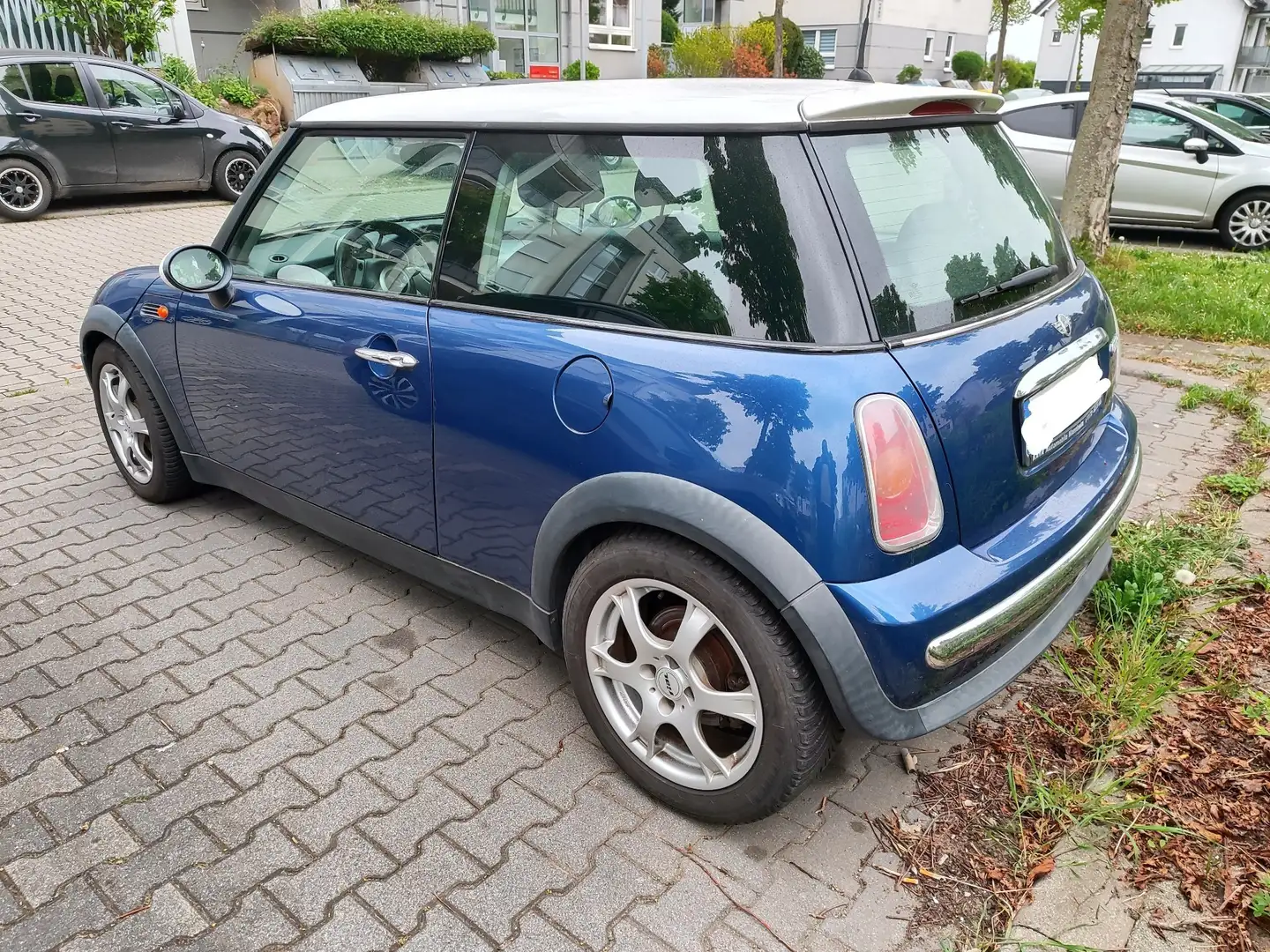 MINI Cooper Albastru - 2