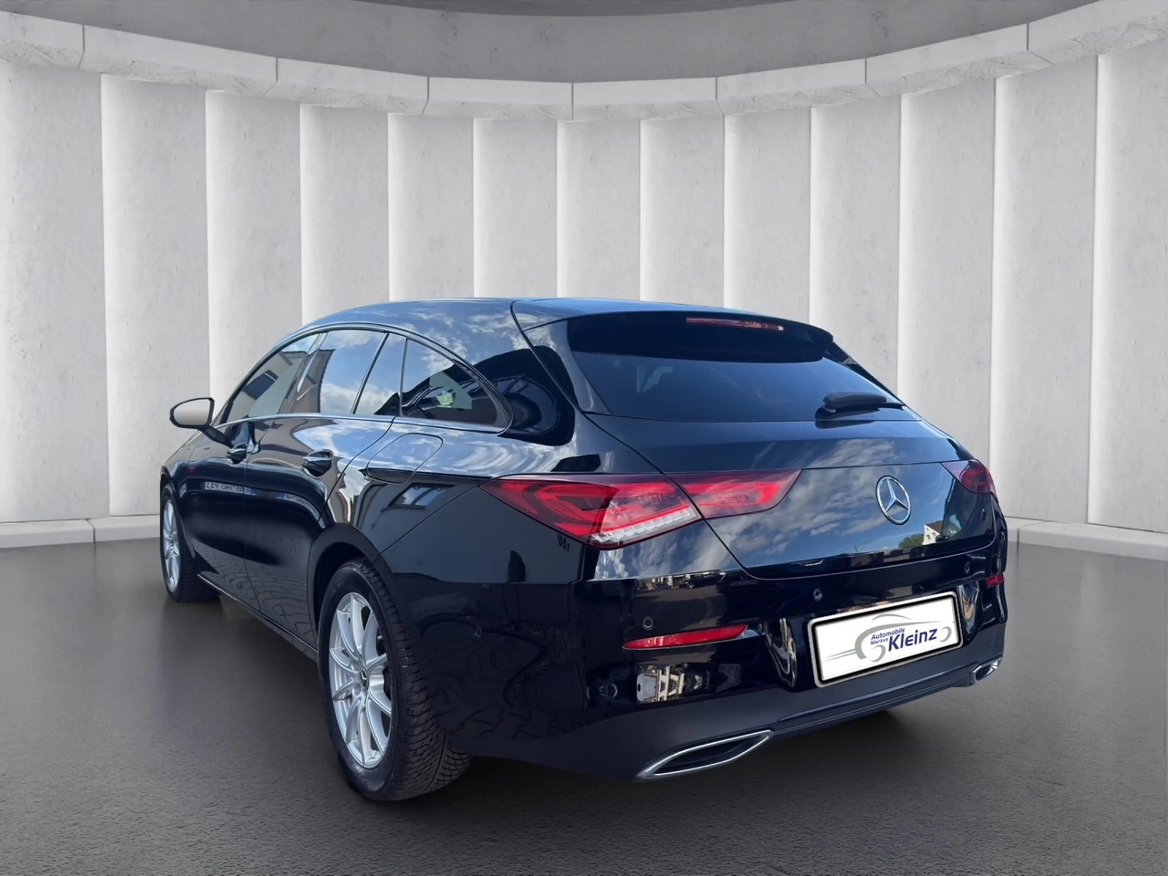 Mercedes-Benz CLA 180 CARPLAY+R-KAMERA+TOTWINKEL+TEMPOMAT+LED — photo 2