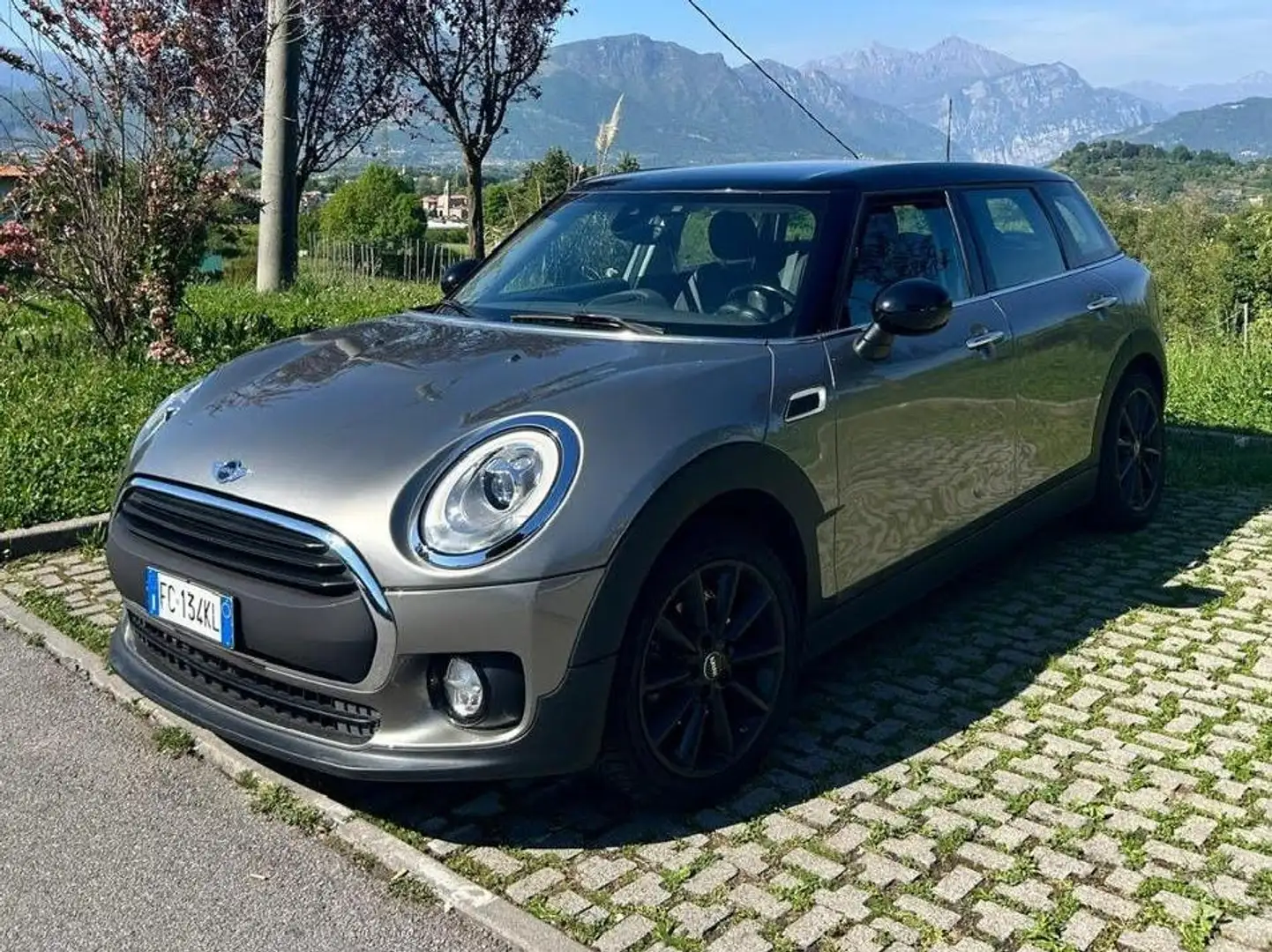 MINI One D Clubman Mini IV F54 2016 Clubman 1.5 Hype auto Grau - 2