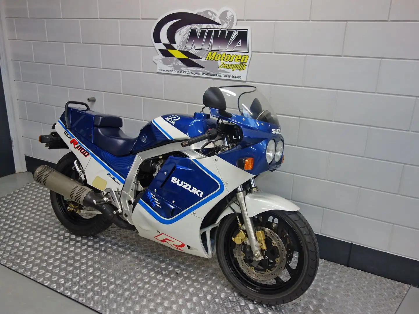 Suzuki GSX-R 1100 Blauw - 2