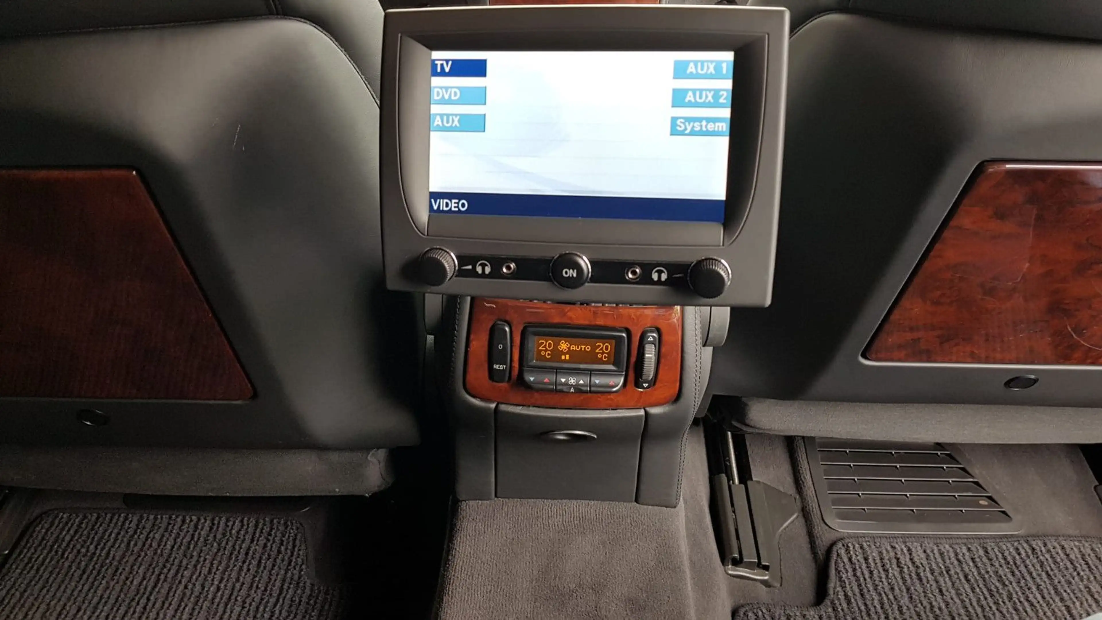 Mercedes-Benz S 600 GEPANZERT -S-Klasse Lim. S 600 L VOLL VOLL — photo 12