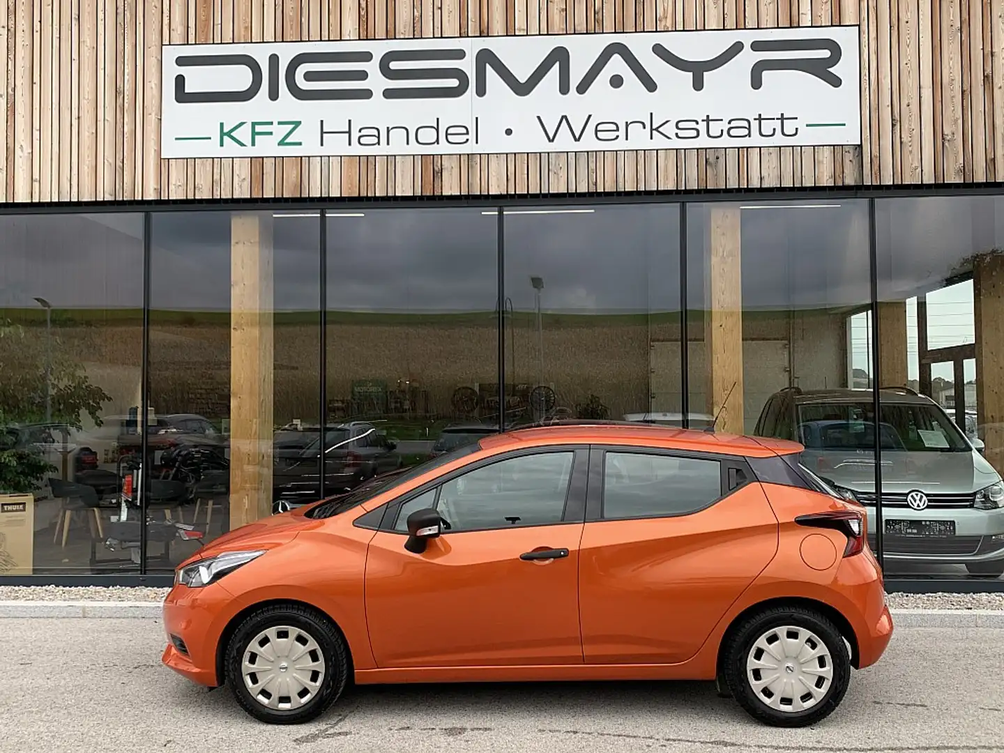 Nissan Micra 1,0 IG 71 Visia Orange - 2