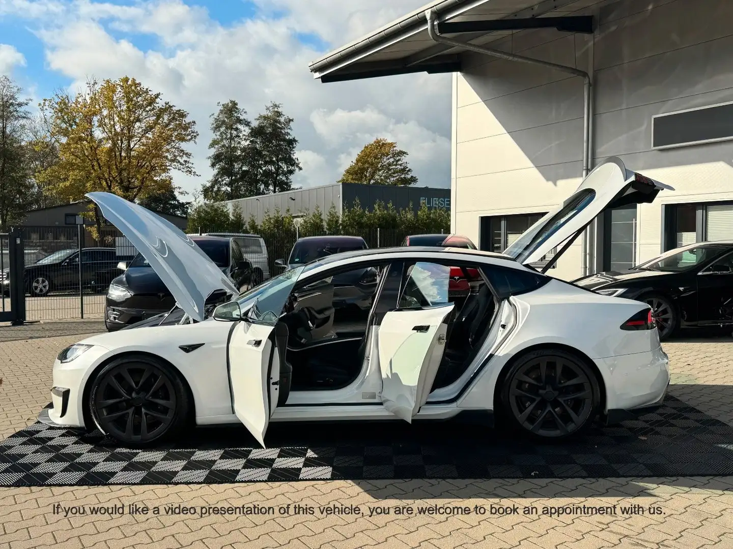 Tesla Model S MODEL S PLAID | CARBON | 21" ARACHNID | TOW | Blanc - 2