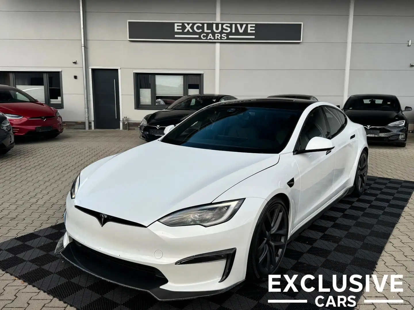 Tesla Model S MODEL S PLAID | CARBON | 21" ARACHNID | TOW | Blanc - 1