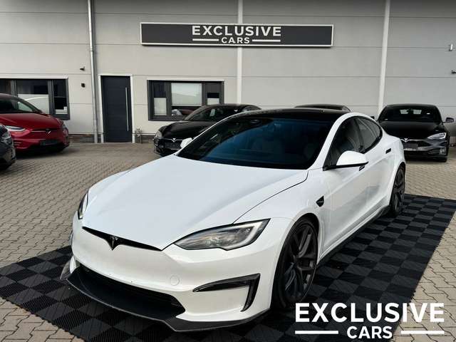 Imagine Tesla Model S MODEL S PLAID | CARBON | 21" ARACHNID | TOW |